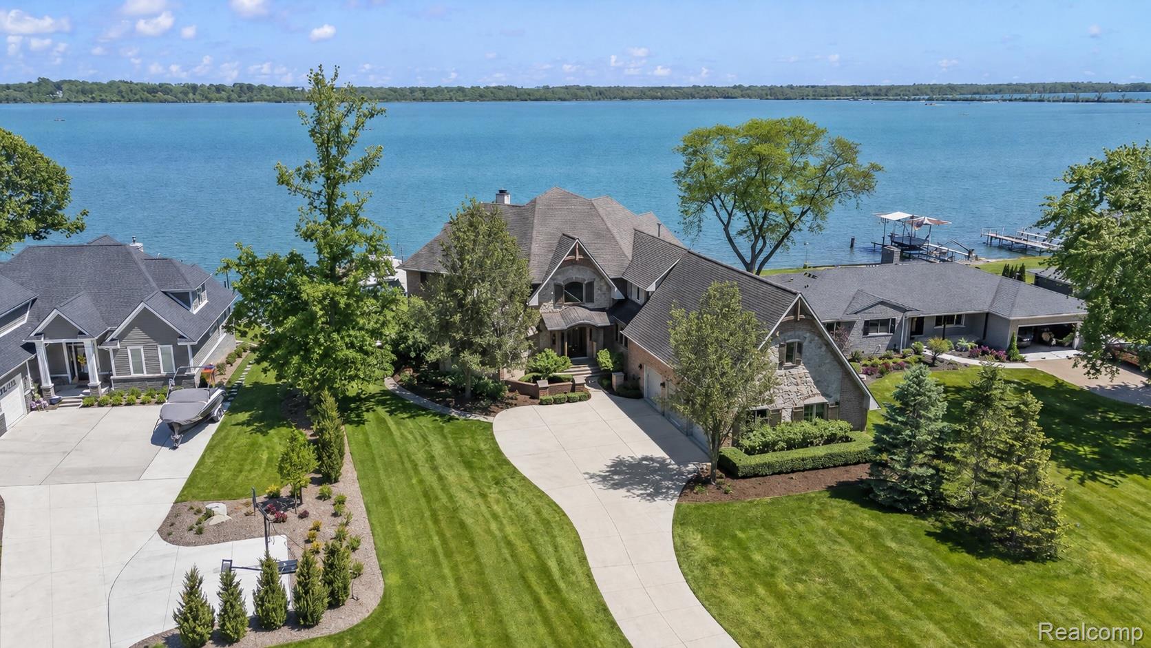 28195, Elba, Grosse Ile, Michigan, 48138