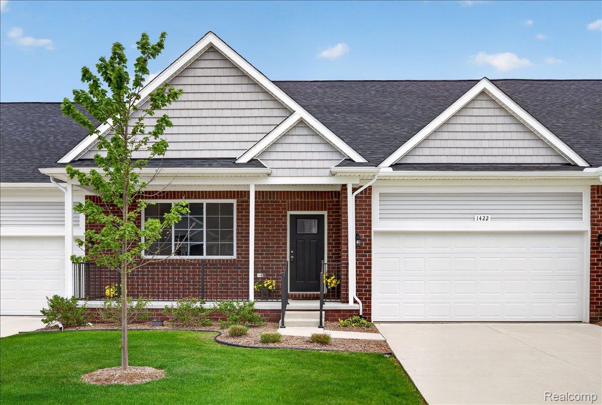 1422, Lincoln, Lapeer, Michigan, 48446