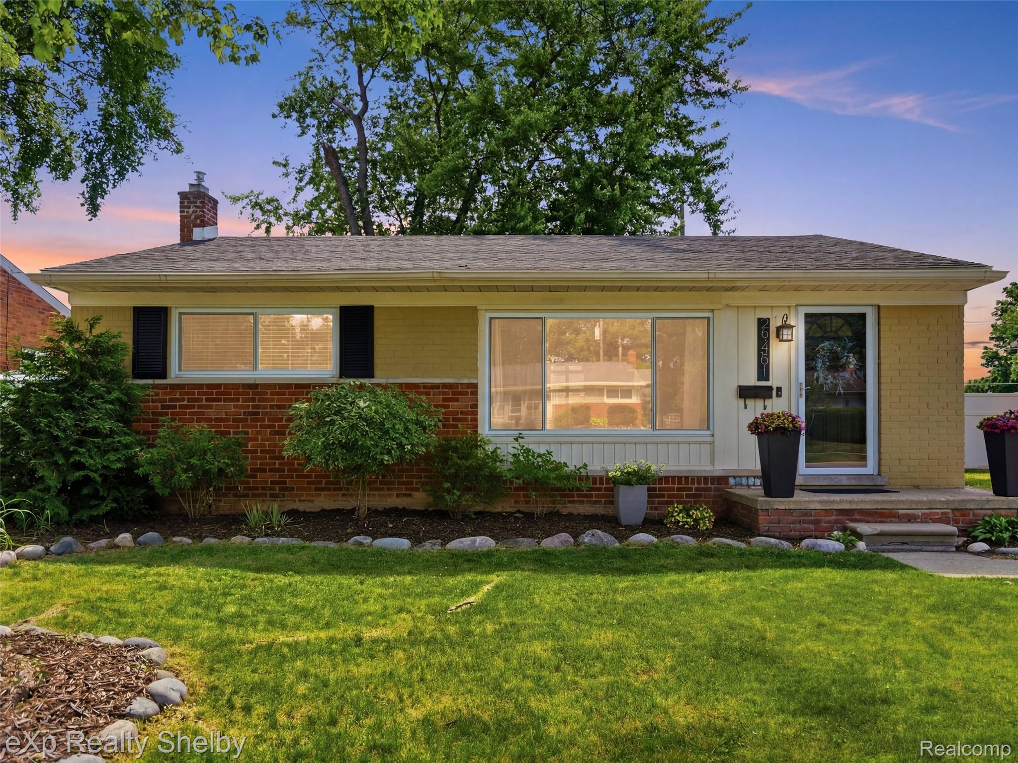 29451, Mark, Madison Heights, Michigan, 48071