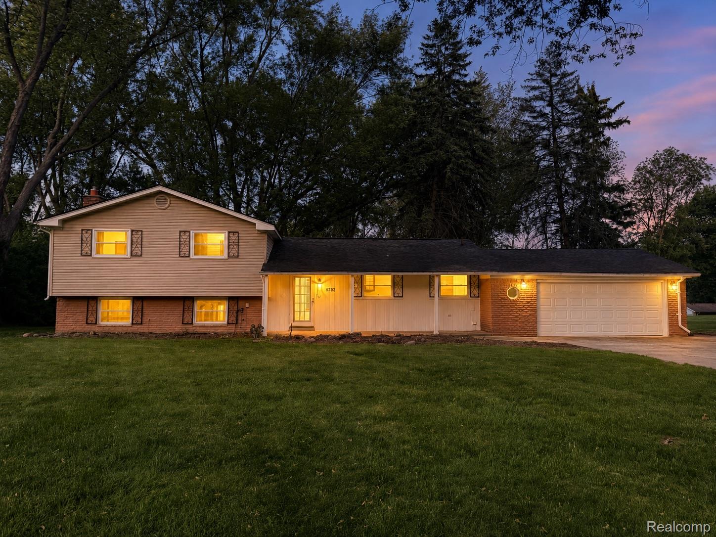 6382, Houghten, Troy, Michigan, 48098