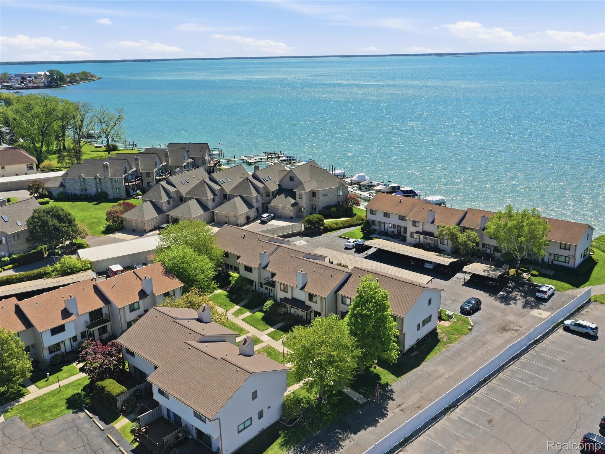 50656, Jefferson, #C7, New Baltimore, Michigan, 48047