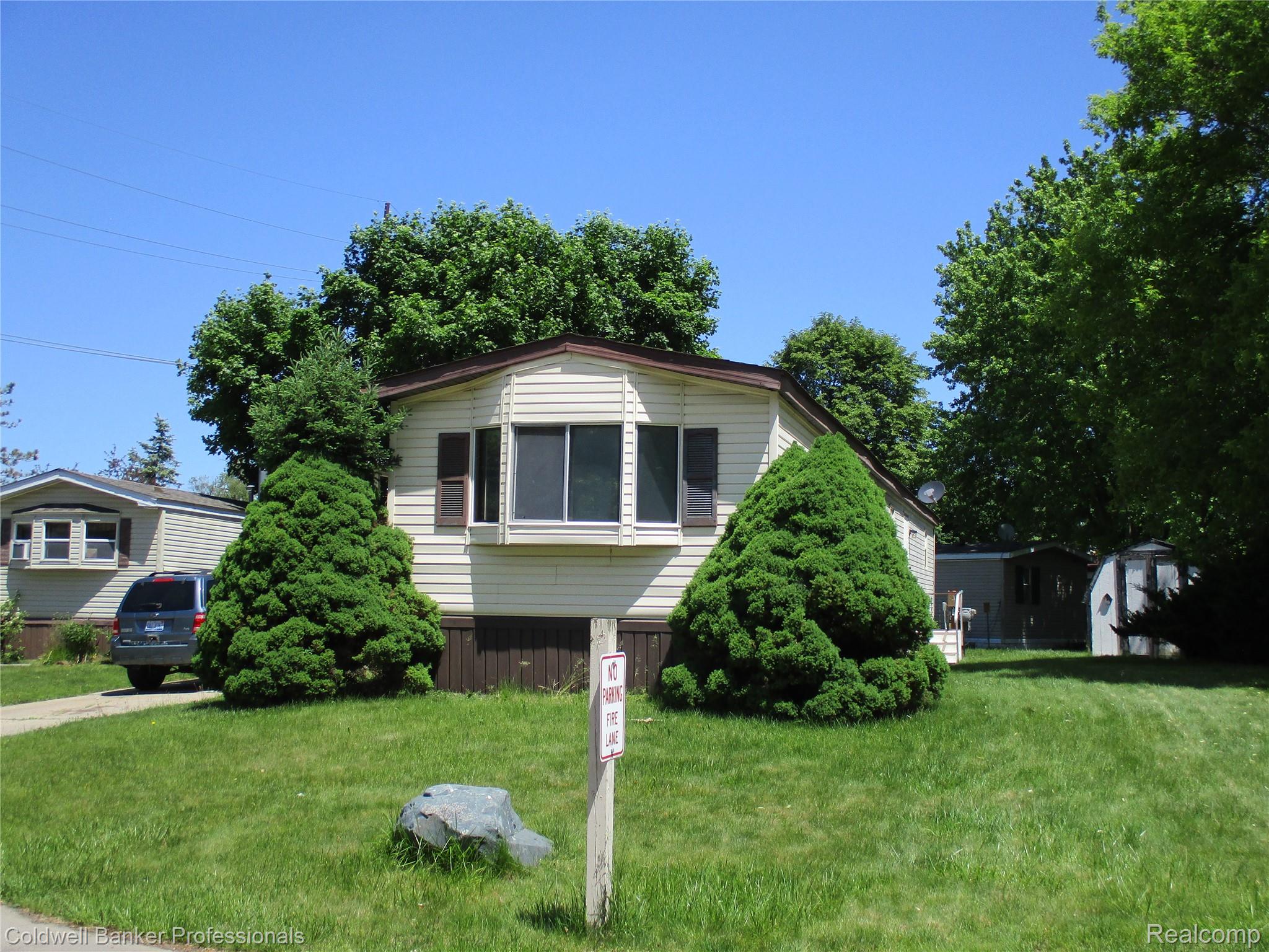 108, Deer, Lapeer, Michigan, 48446
