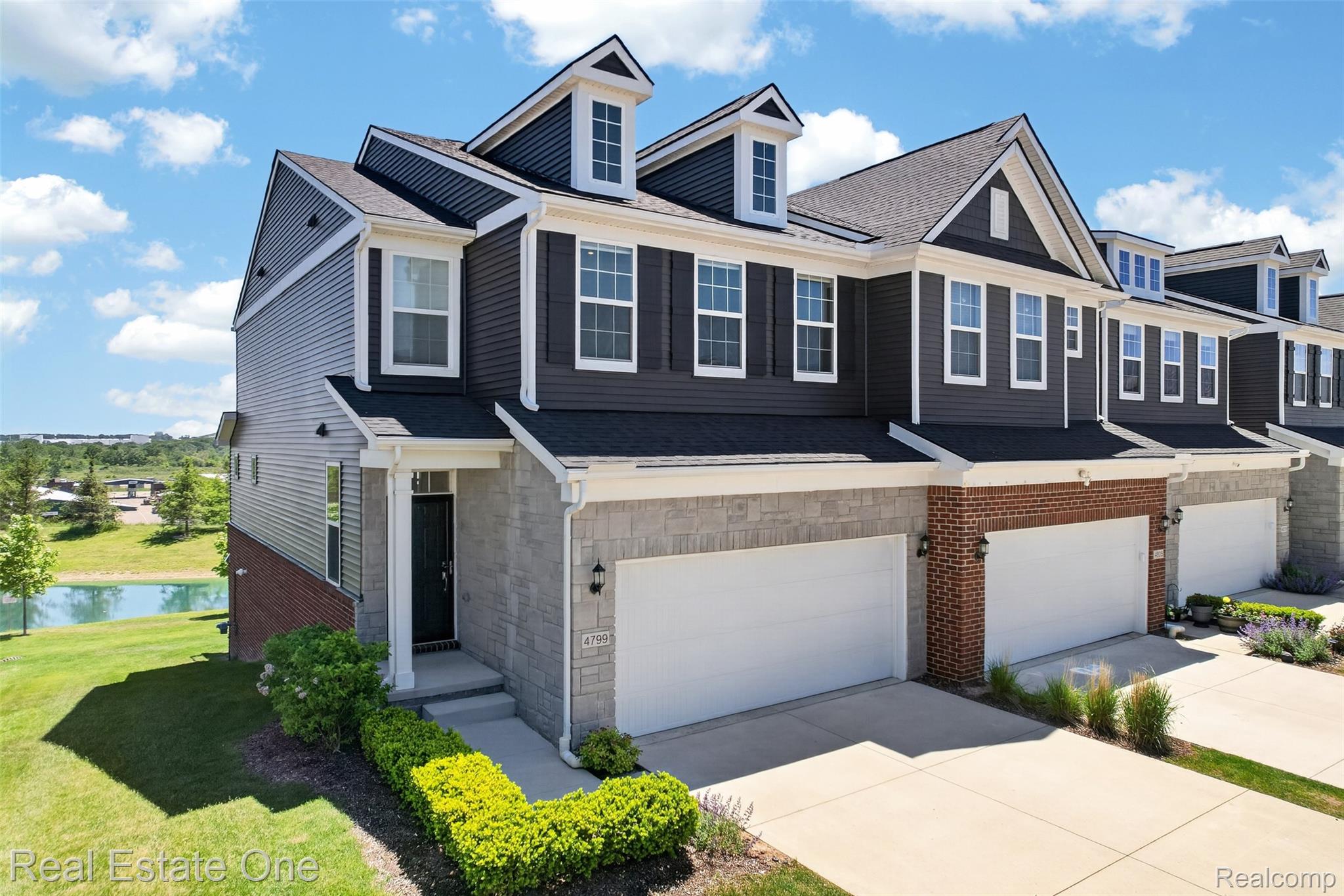 4799, Broomfield, Lake Orion, Michigan, 48359