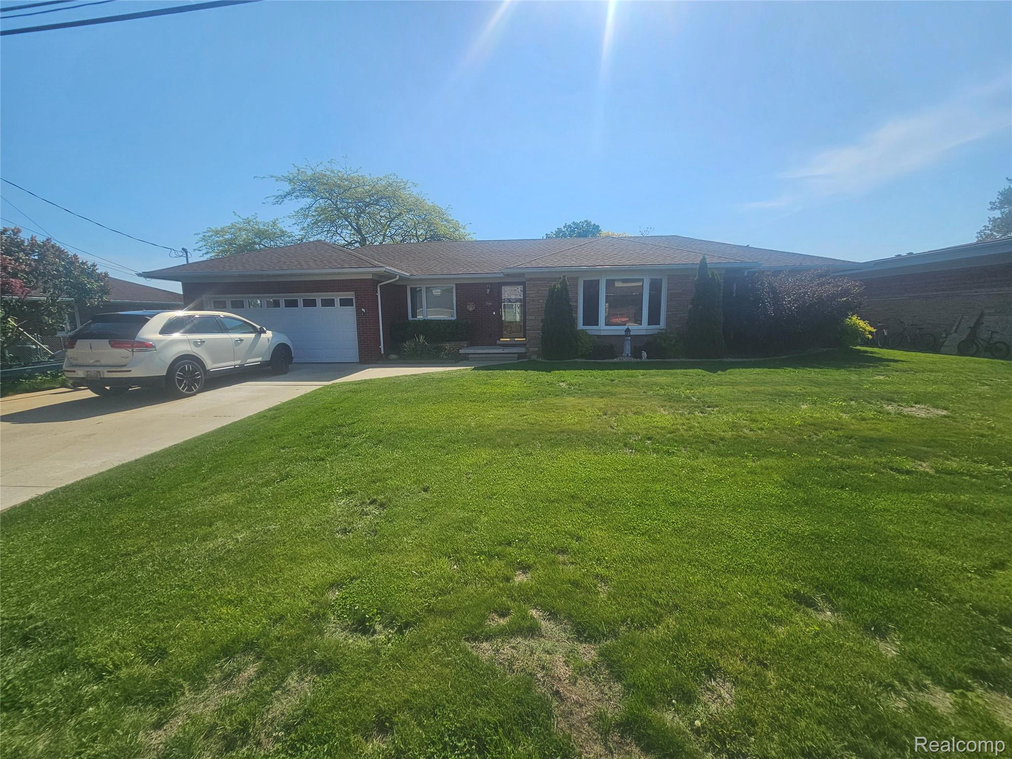 37846, Terra Mar, Harrison Township, Michigan, 48045