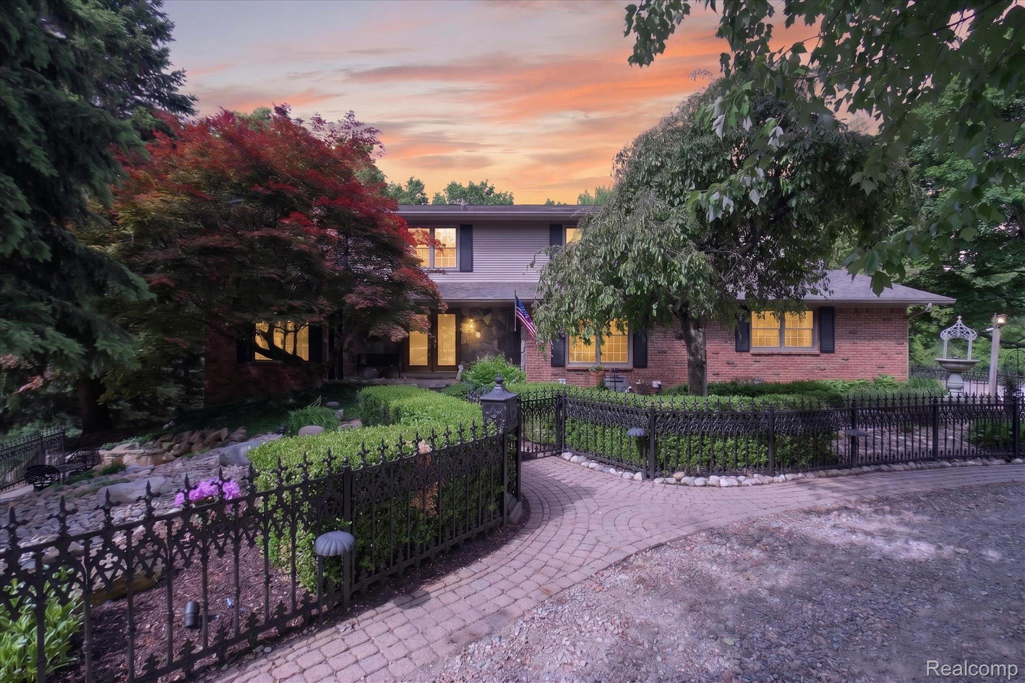 12664, Lashbrook, W, Brighton, Michigan, 48114