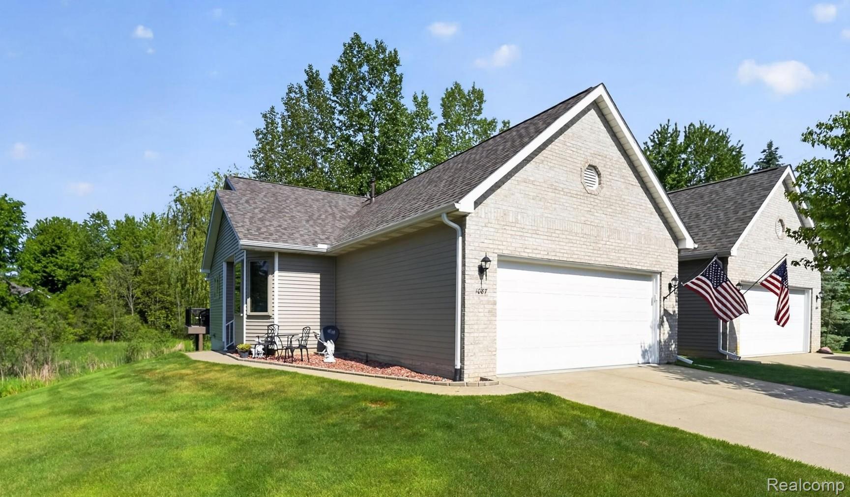 1087, Laurie, #130, Davison, Michigan, 48423