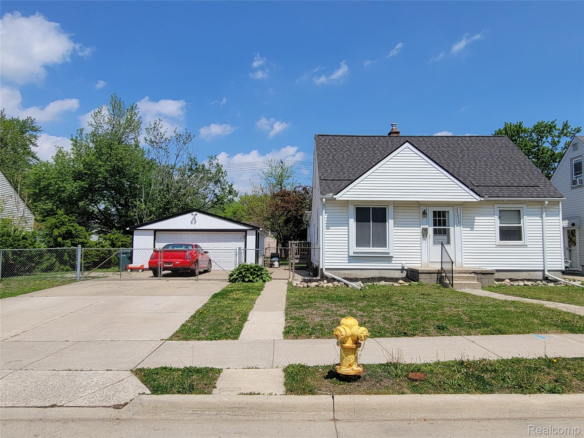 24830, Hickory, Dearborn, Michigan, 48124