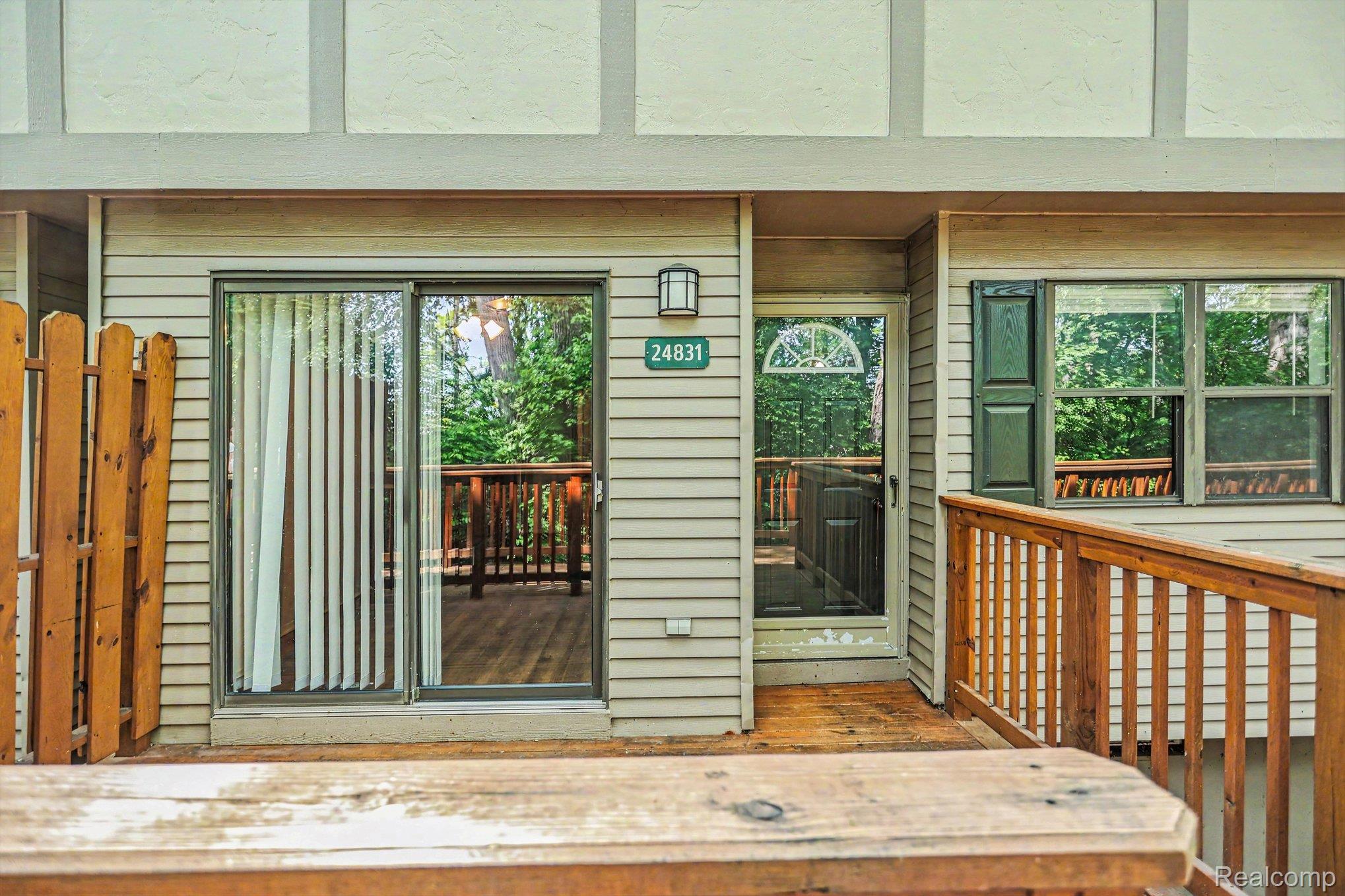 24831, Cashmere, Southfield, Michigan, 48033