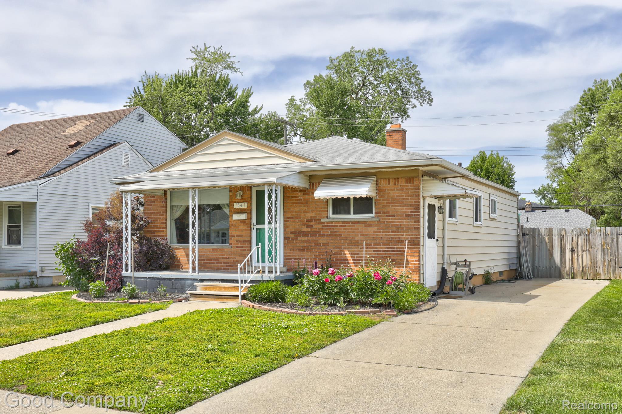 1341, Breckenridge, Ferndale, Michigan, 48220