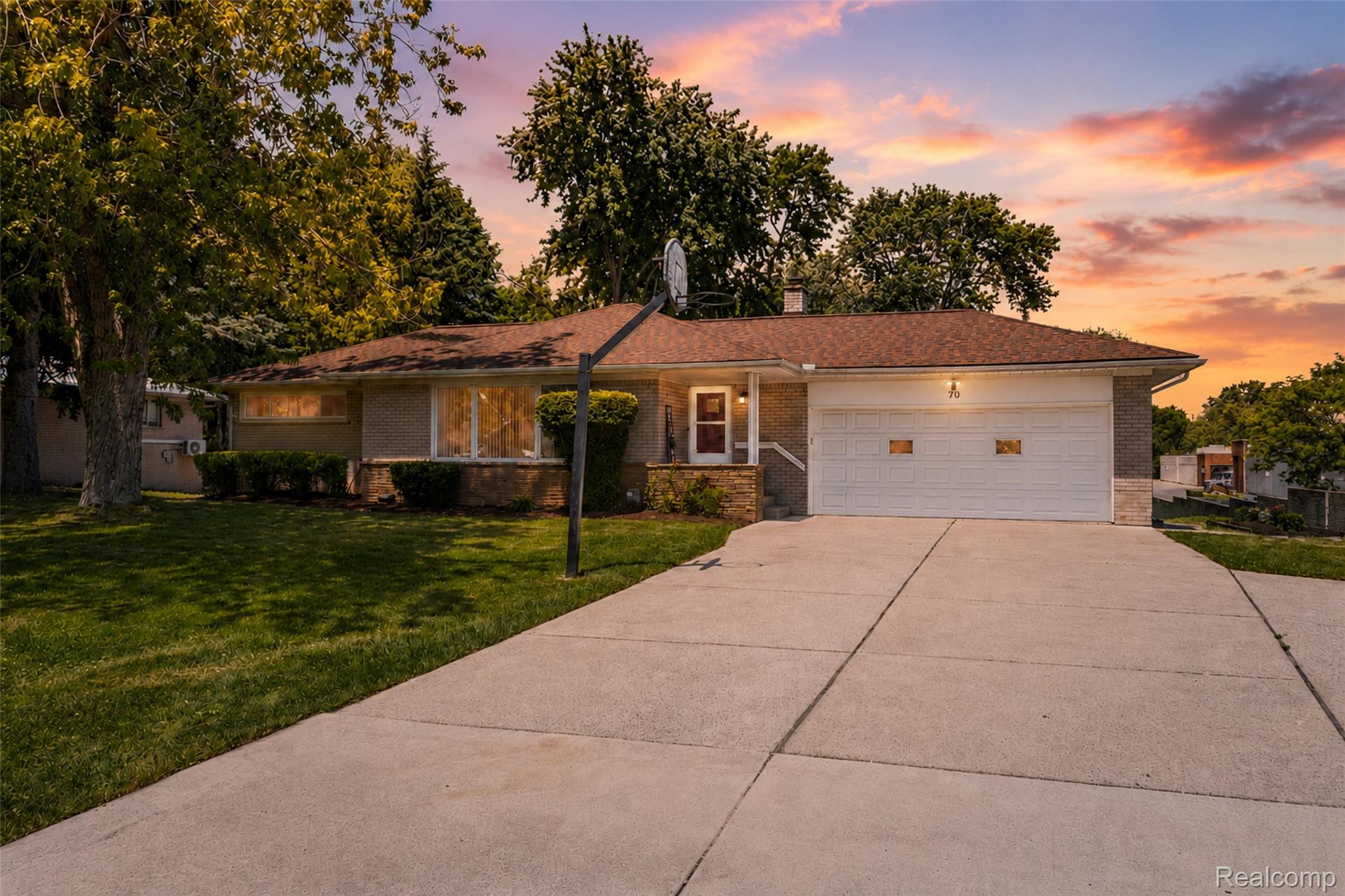 70, Hamlin, Rochester Hills, Michigan, 48307