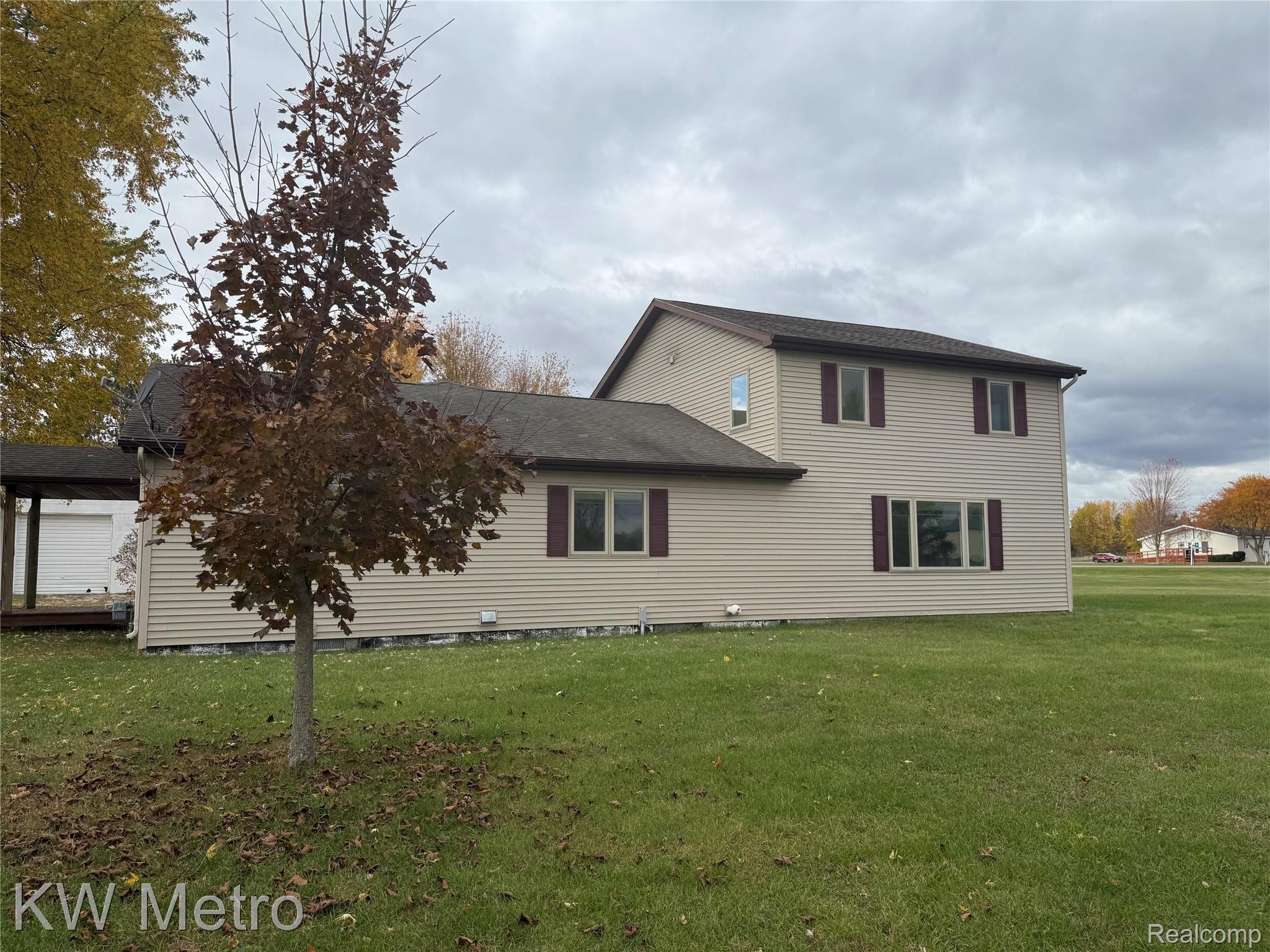 227, Coldwater, Weidman, Michigan, 48893
