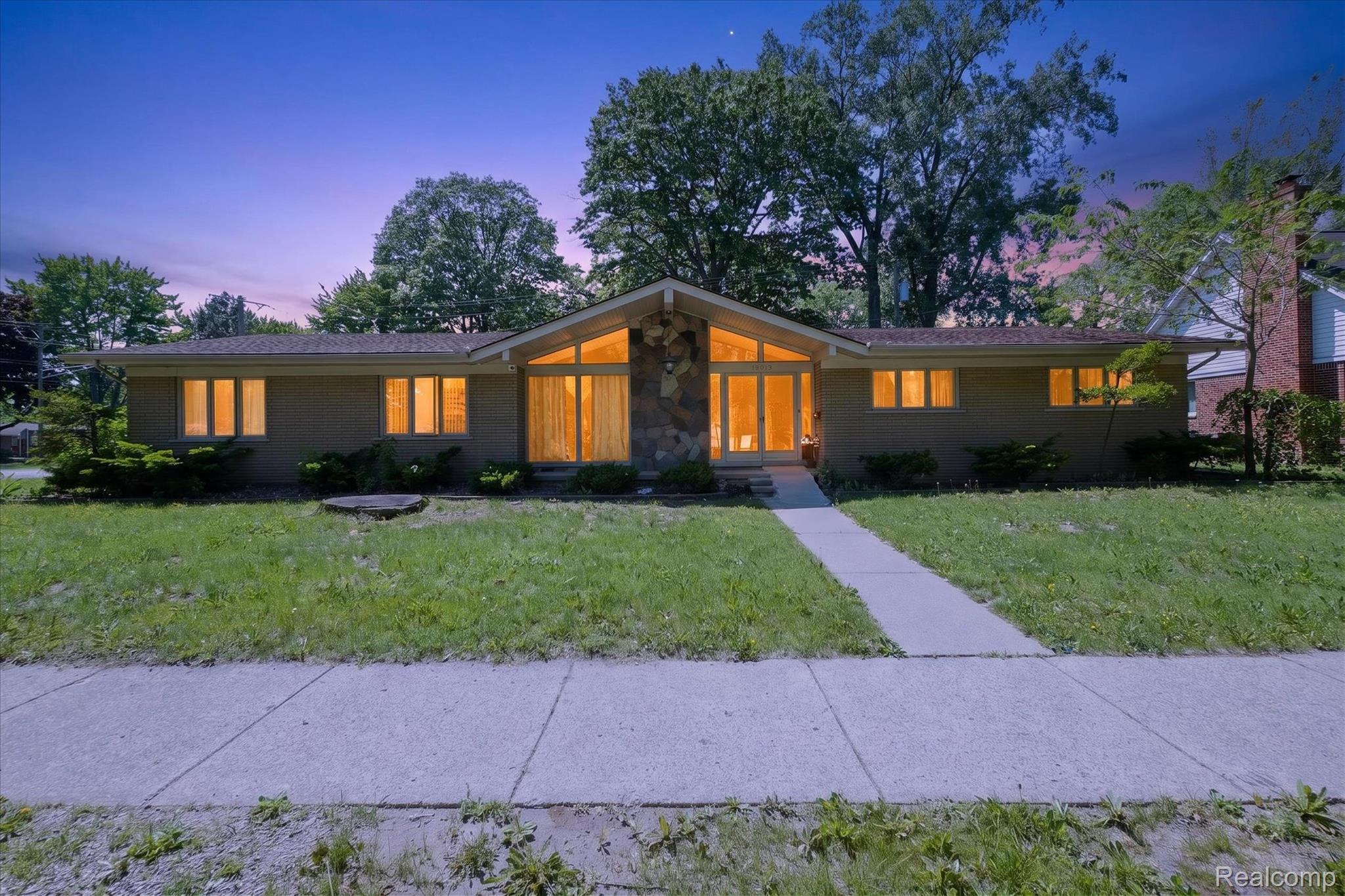 28013, Roan, Warren, Michigan, 48093