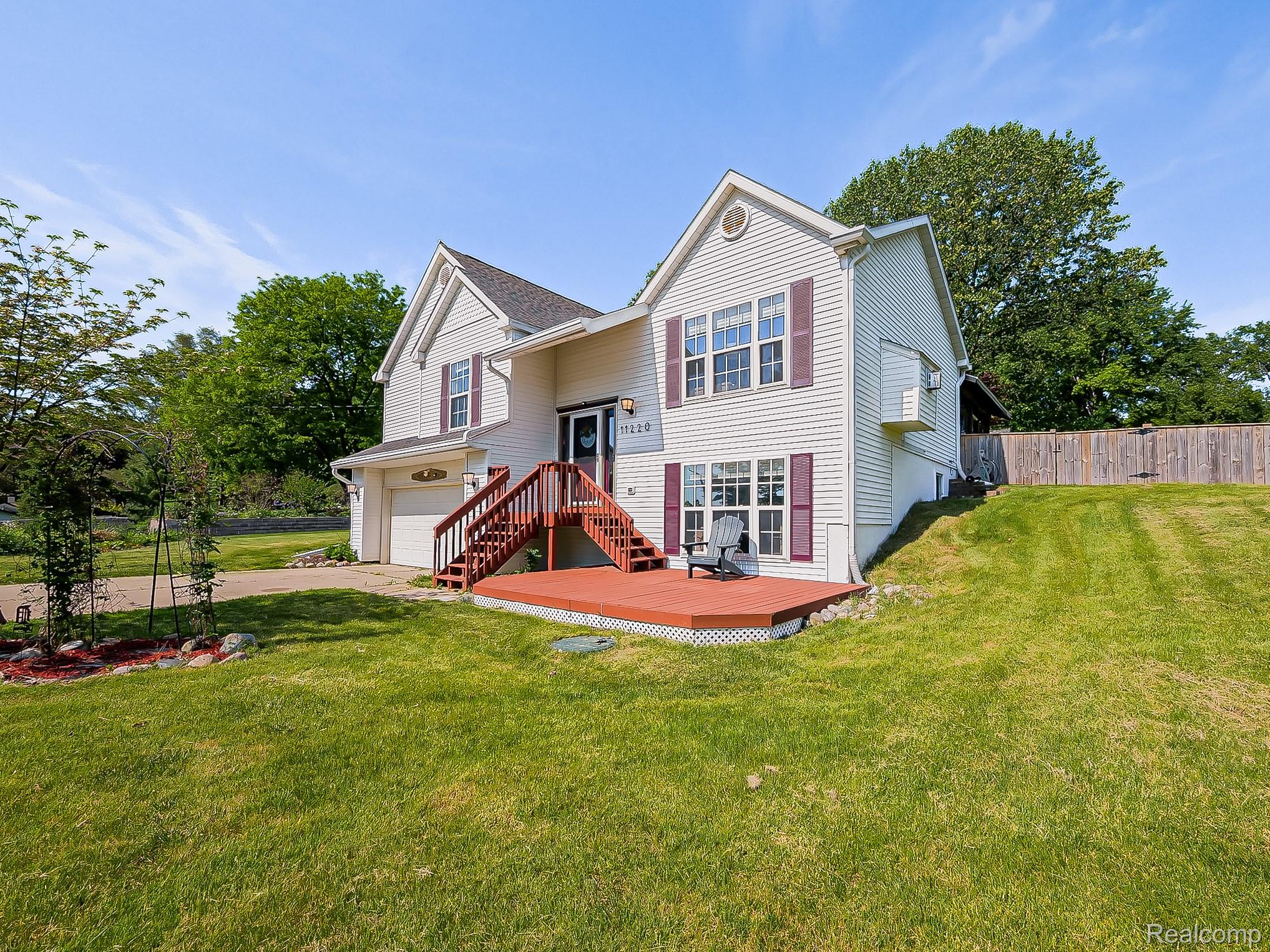 11220, Silver, Whitmore Lake, Michigan, 48189