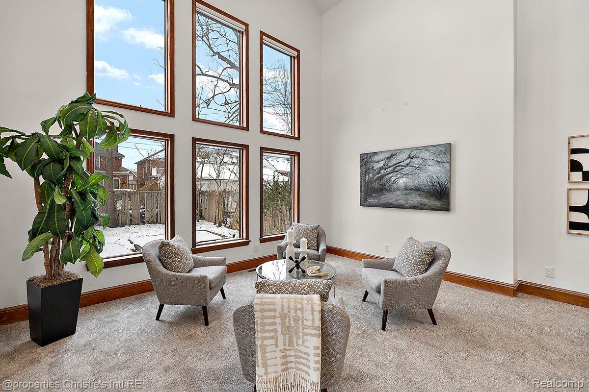 18645, Roselawn, Detroit, Michigan, 48221