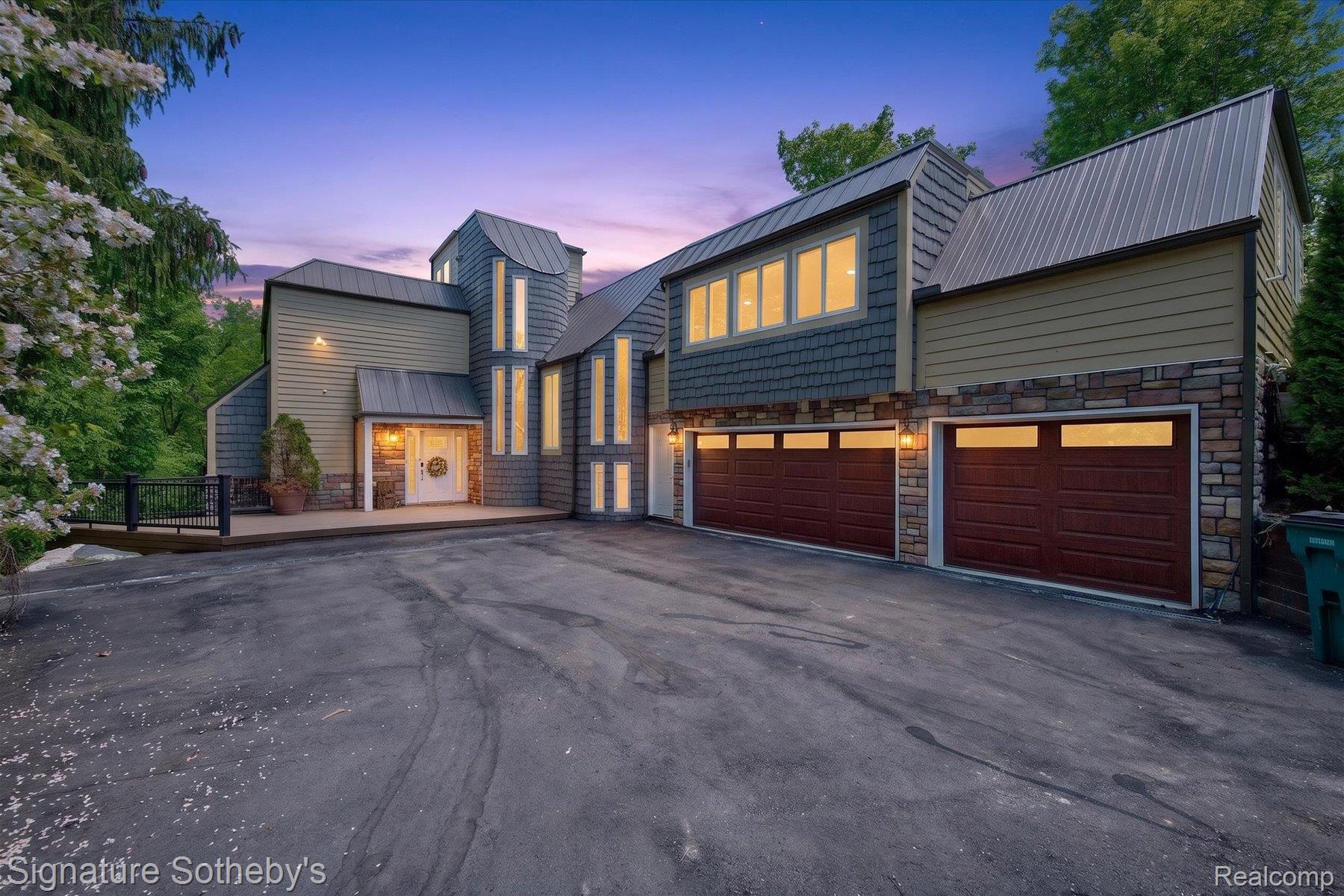 30650, Lahser, Beverly Hills, Michigan, 48025