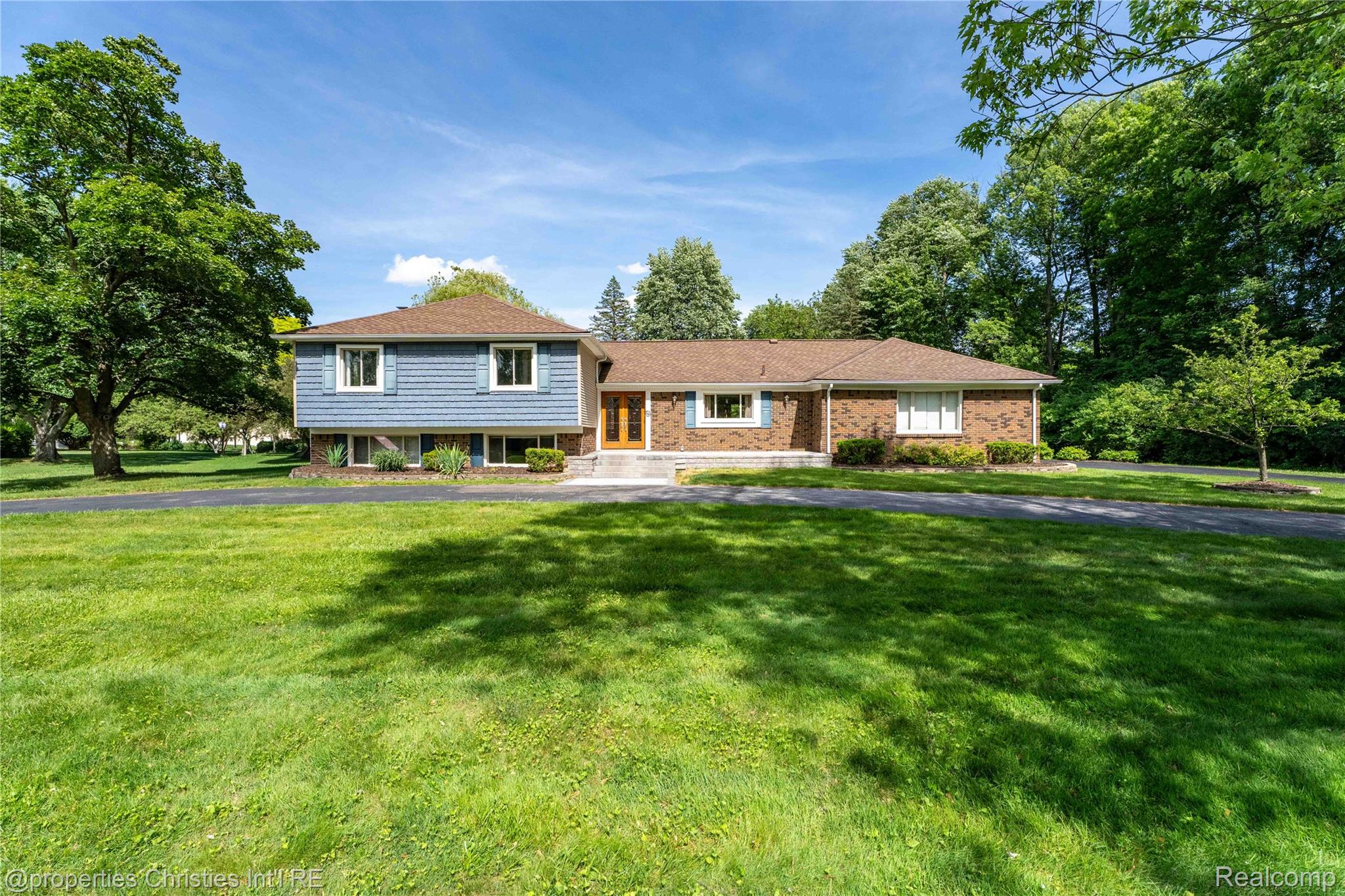 30130, Marimoor, Beverly Hills, Michigan, 48025