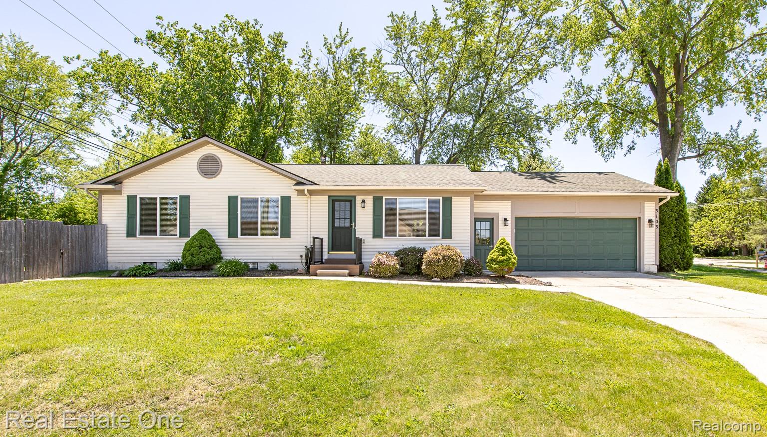 3103, Crooks, Rochester Hills, Michigan, 48309