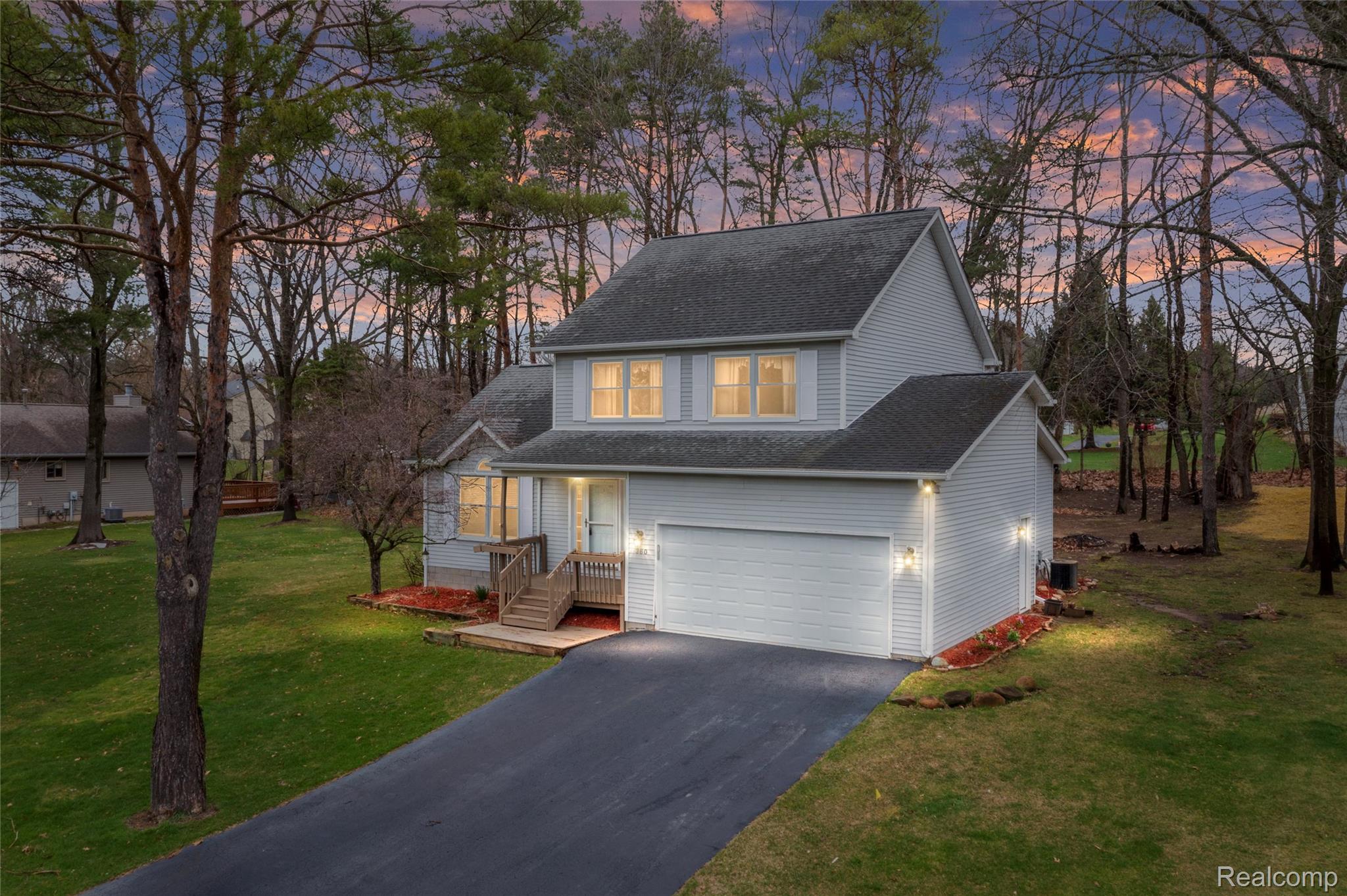 360, Arbor Pine, Ortonville, Michigan, 48462