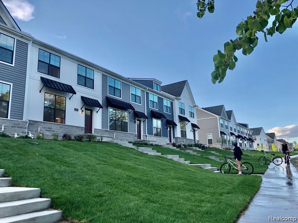 2898, RAYFIELD, Ann Arbor, Michigan, 48105