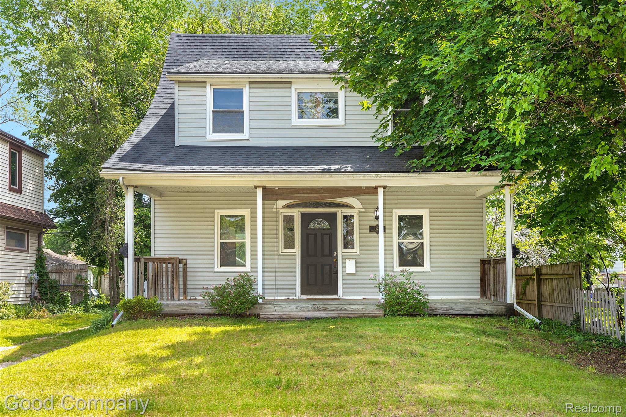 1924, Pinecrest, Ferndale, Michigan, 48220