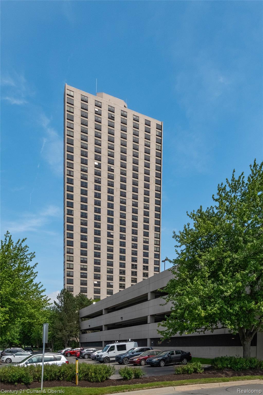 5000, Town, #1606, Southfield, Michigan, 48075
