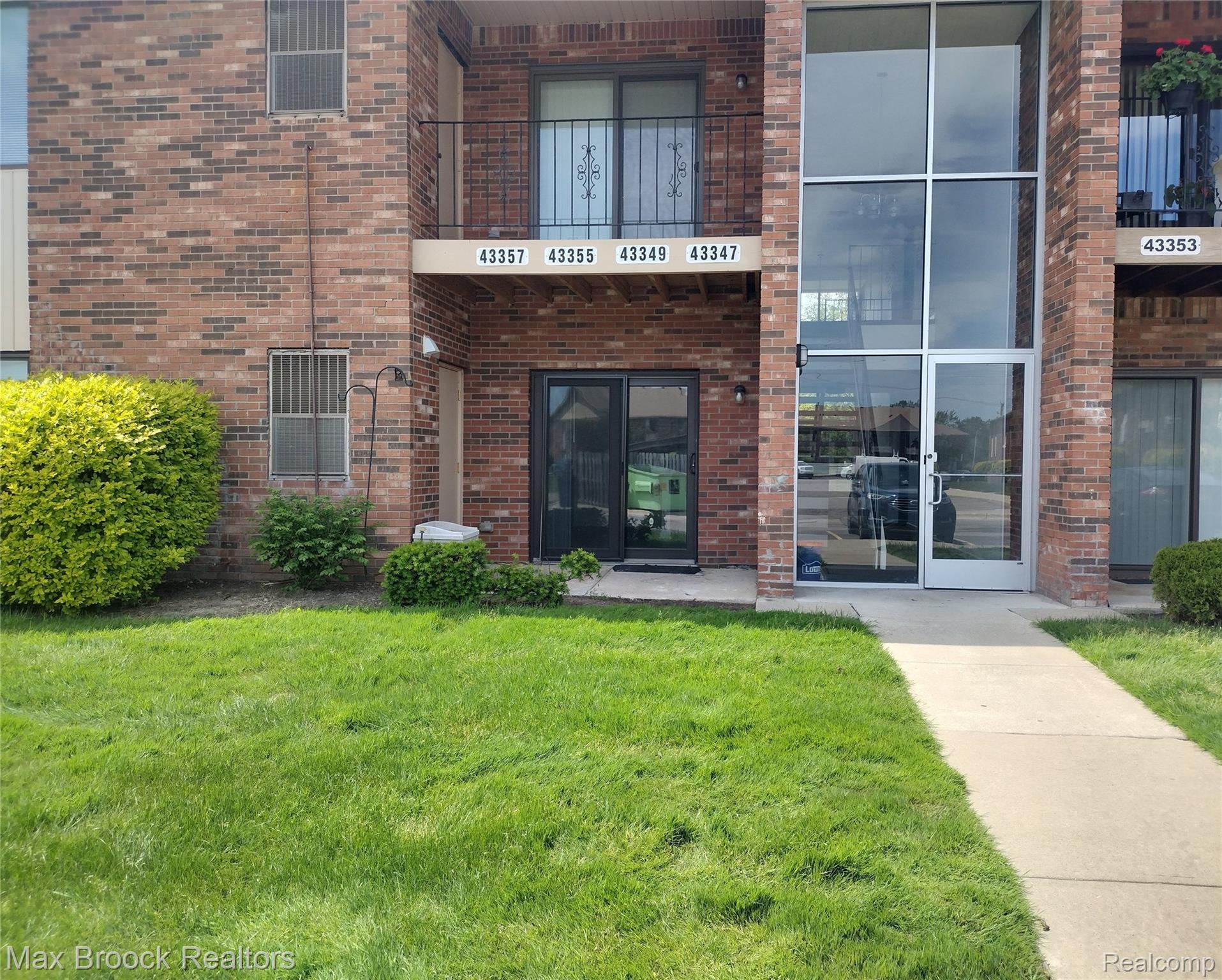 43347, Cape, Sterling Heights, Michigan, 48313