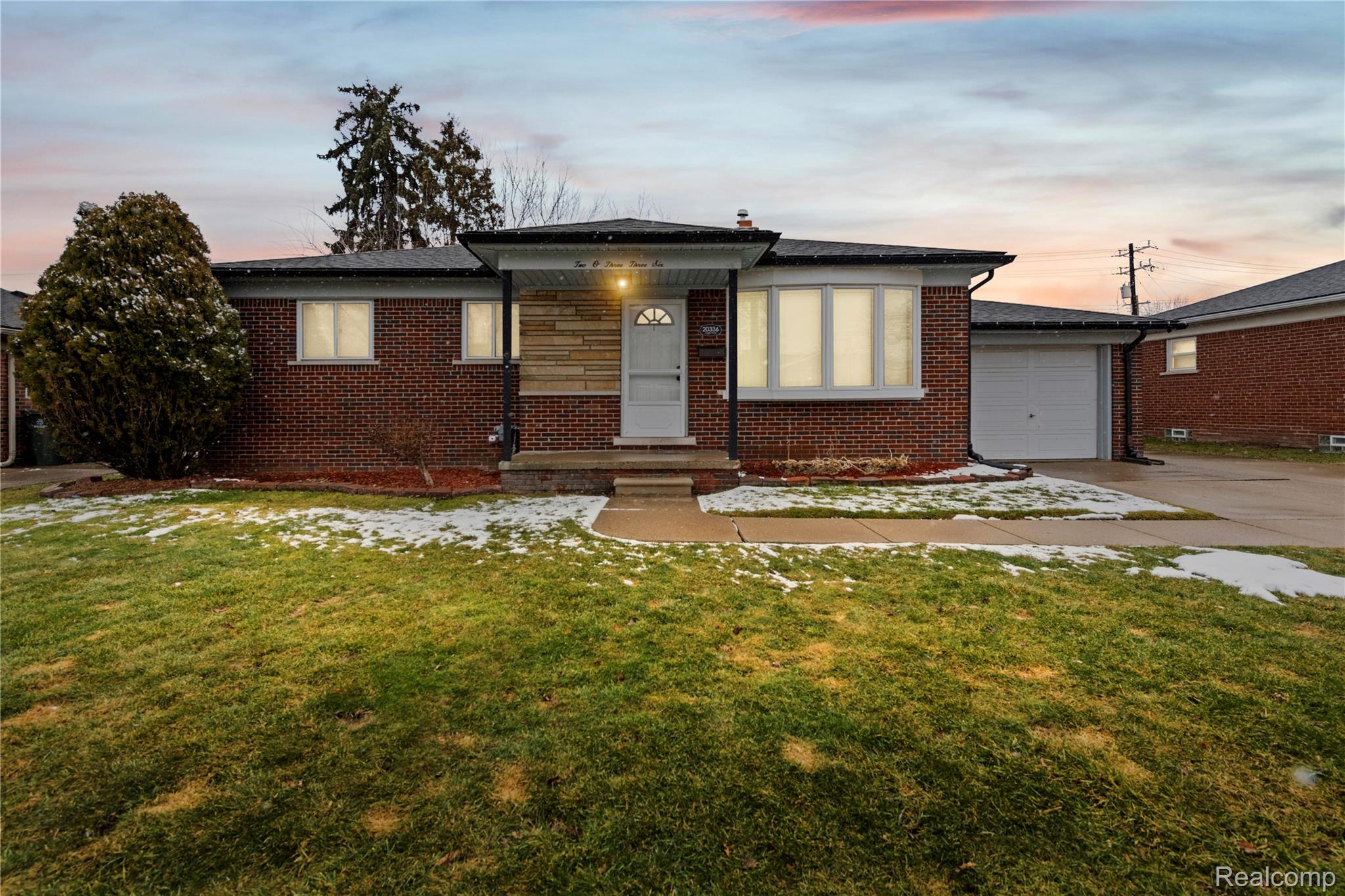 20336, Cedar, St. Clair Shores, Michigan, 48081