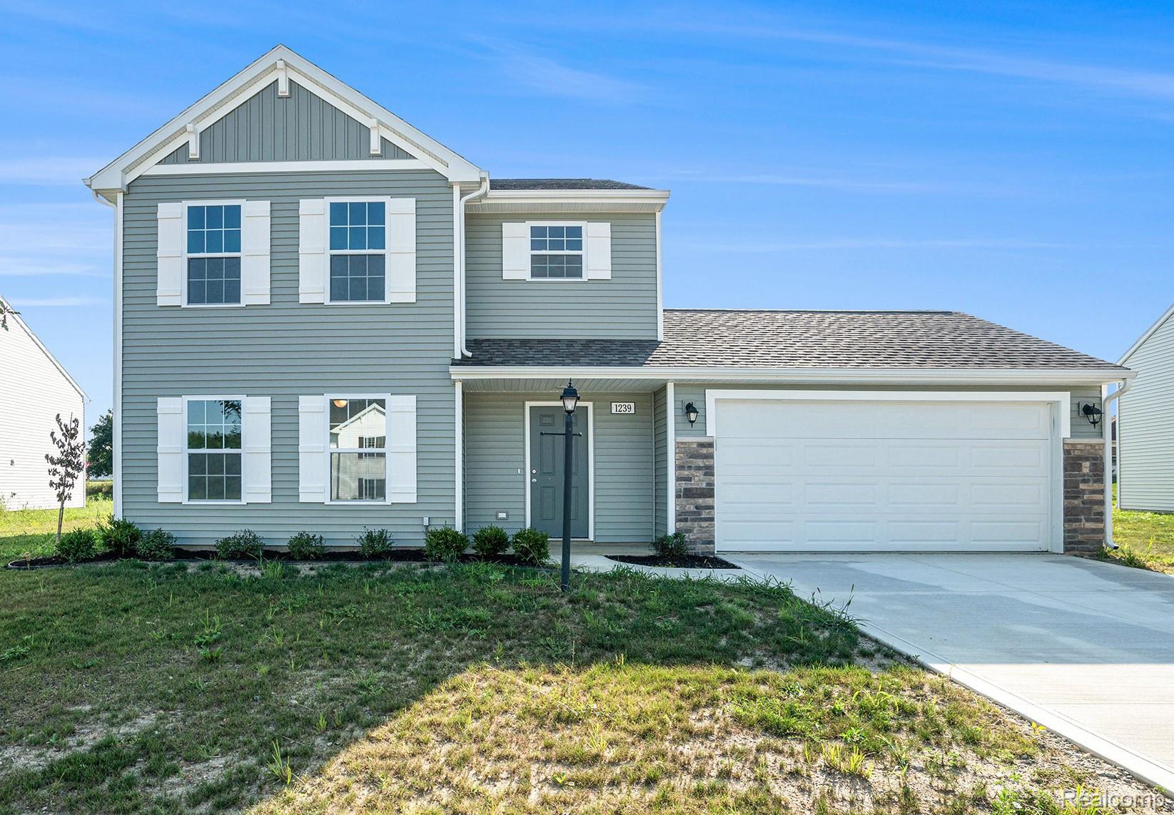 2328, Pear Tree, Burton, Michigan, 48519