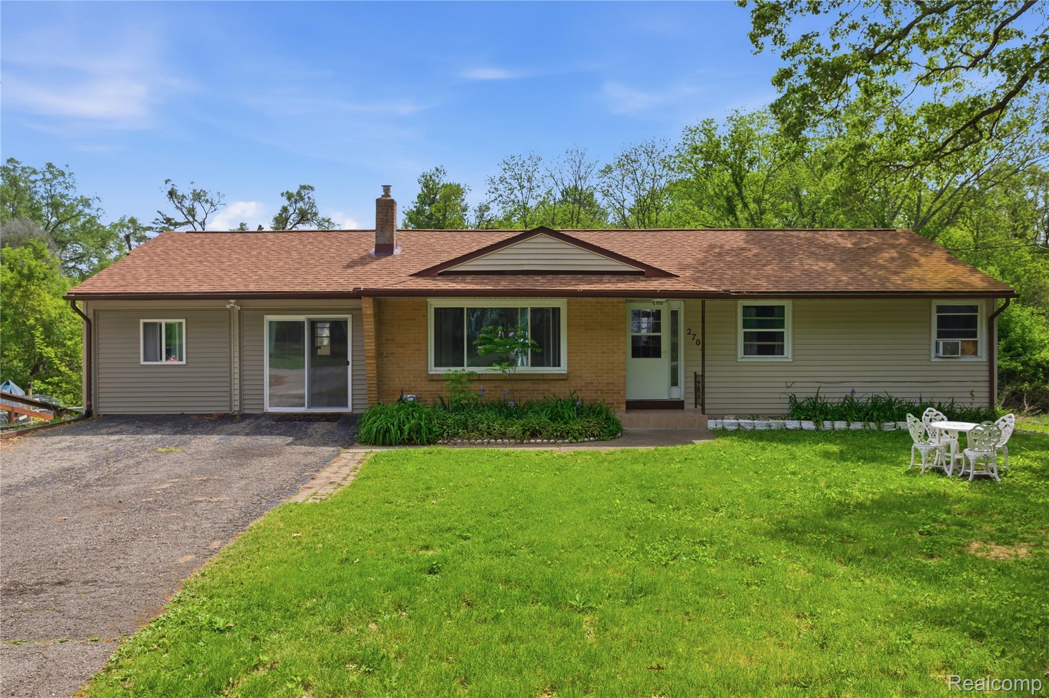 2705, Glendale, Jackson, Michigan, 49203