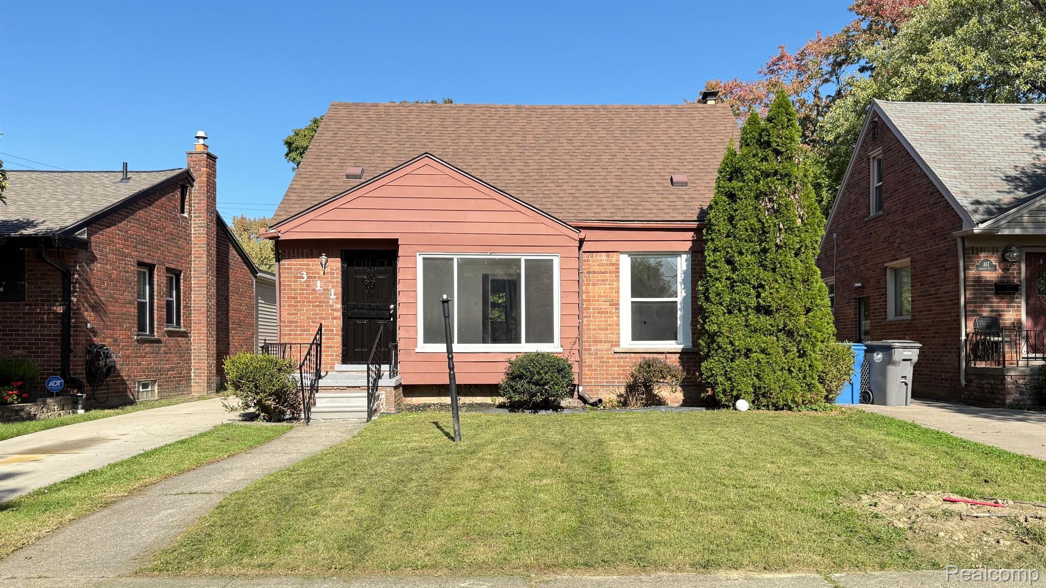 311, AMHERST, Inkster, Michigan, 48141