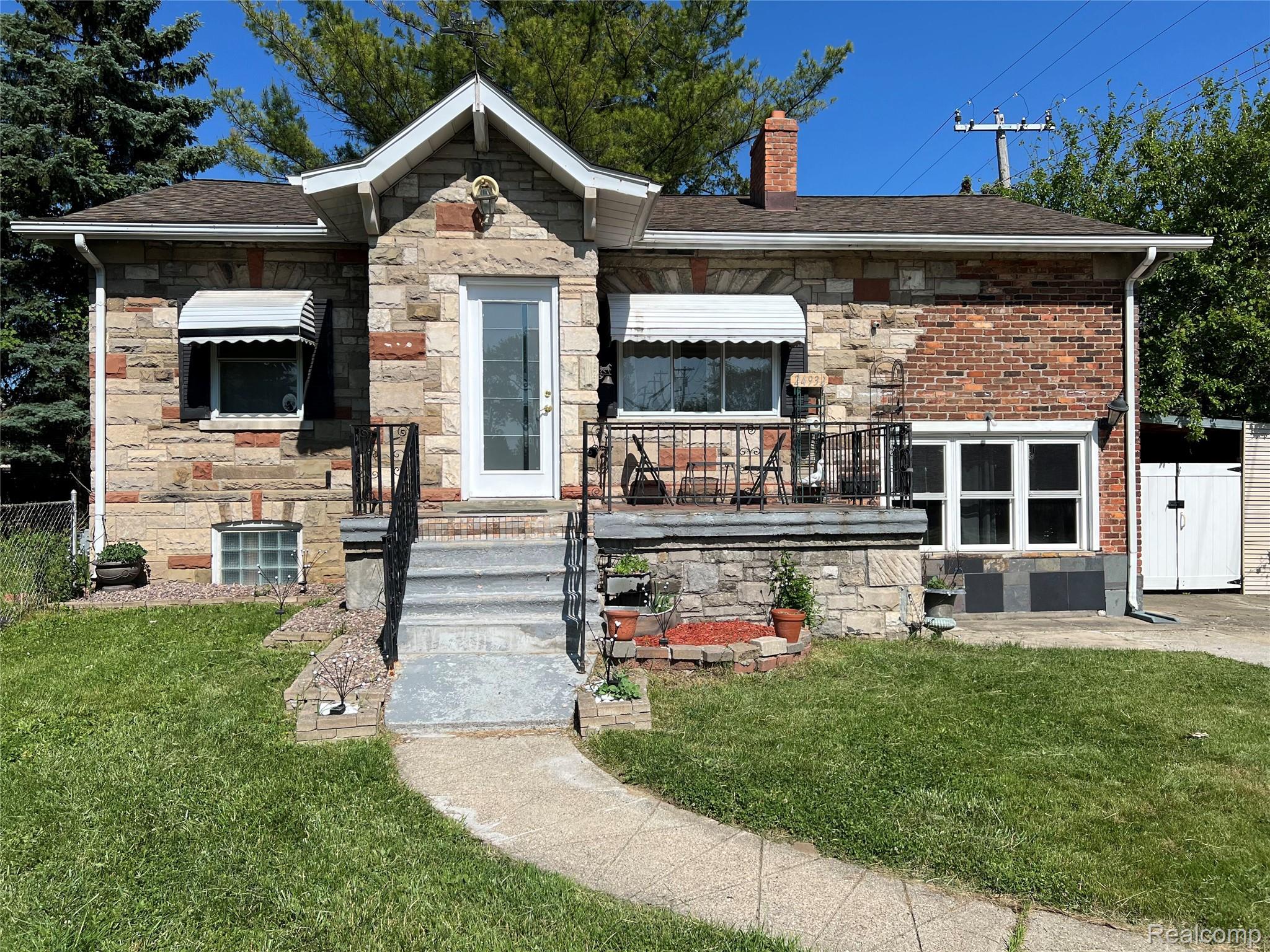 24932, Marigold, Warren, Michigan, 48089