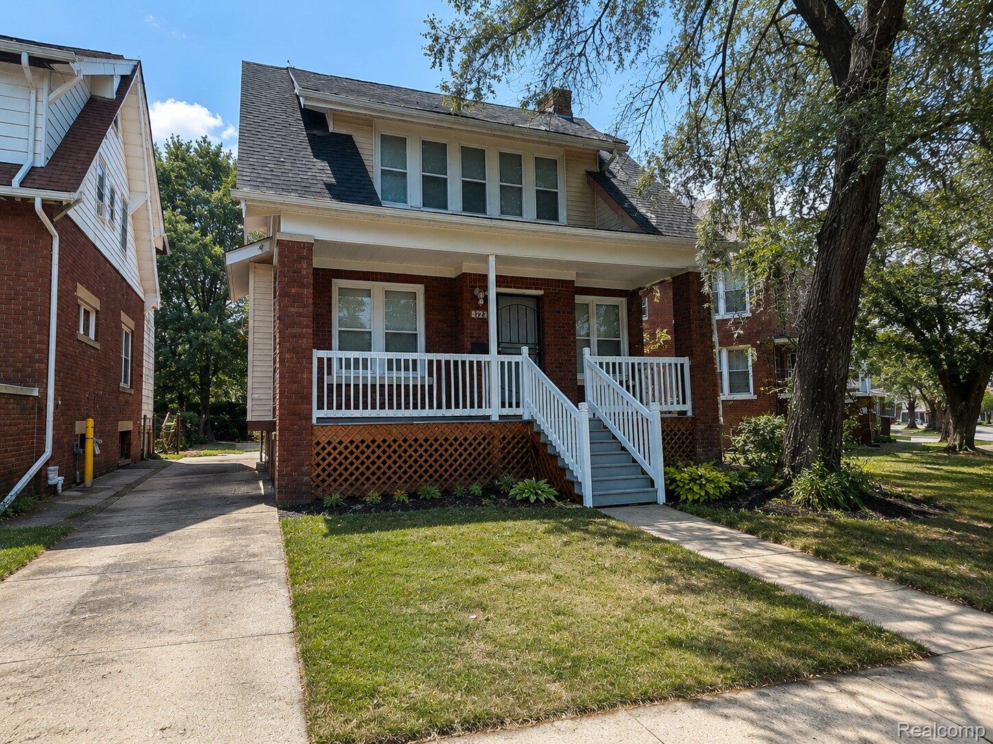 8821, Arcadia, Detroit, Michigan, 48204