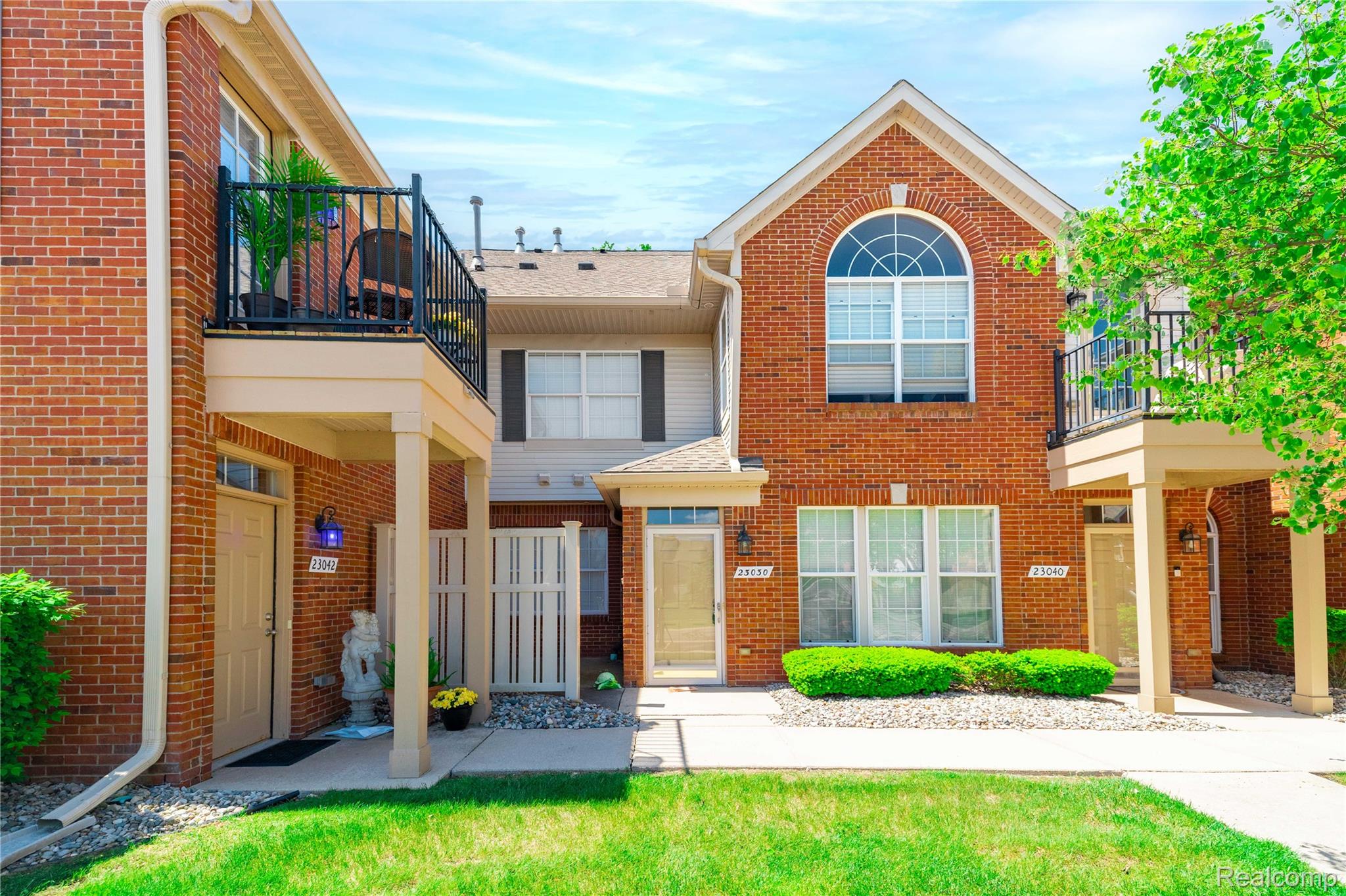 23030, Williamsburg, #15, Woodhaven, Michigan, 48183