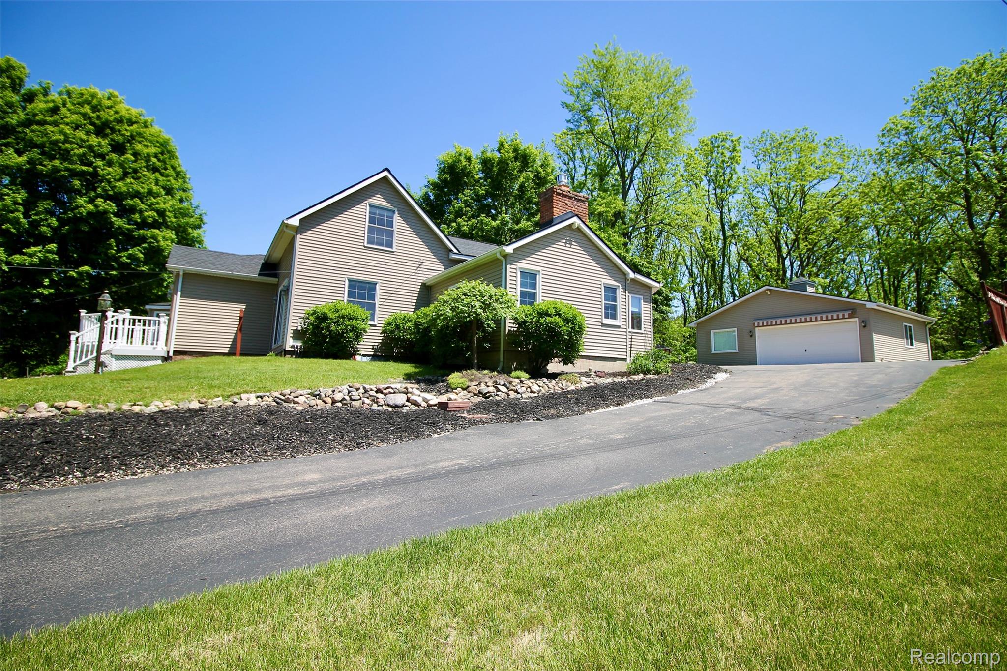 8372, Parshallville, Fenton, Michigan, 48430