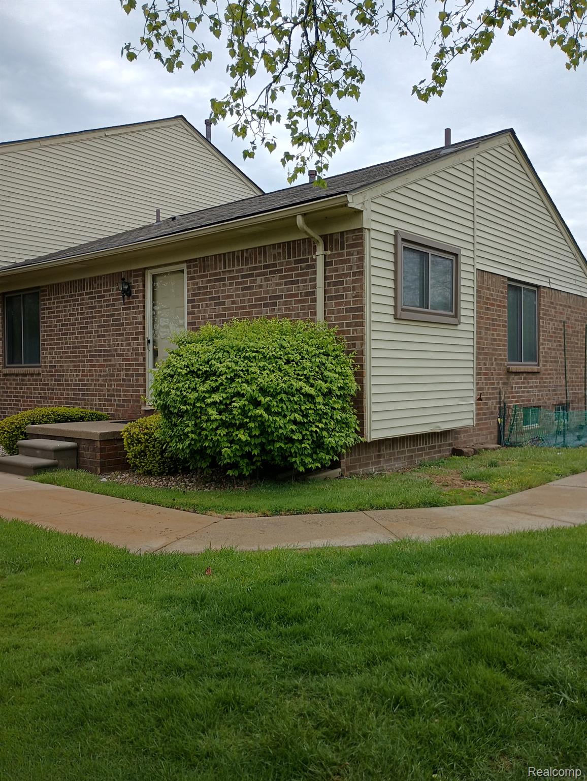 48600, Sugarbush, New Baltimore, Michigan, 48047