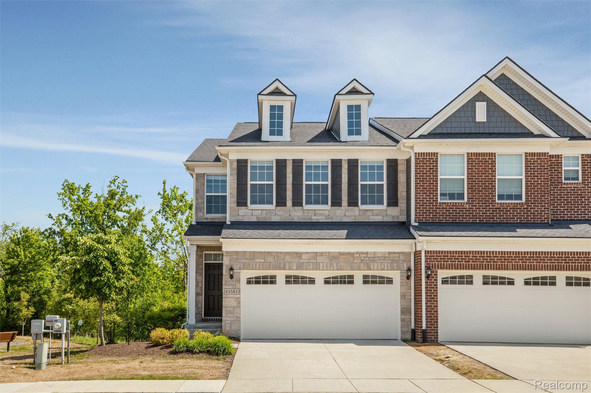 43583, Chancellor, Novi, Michigan, 48375