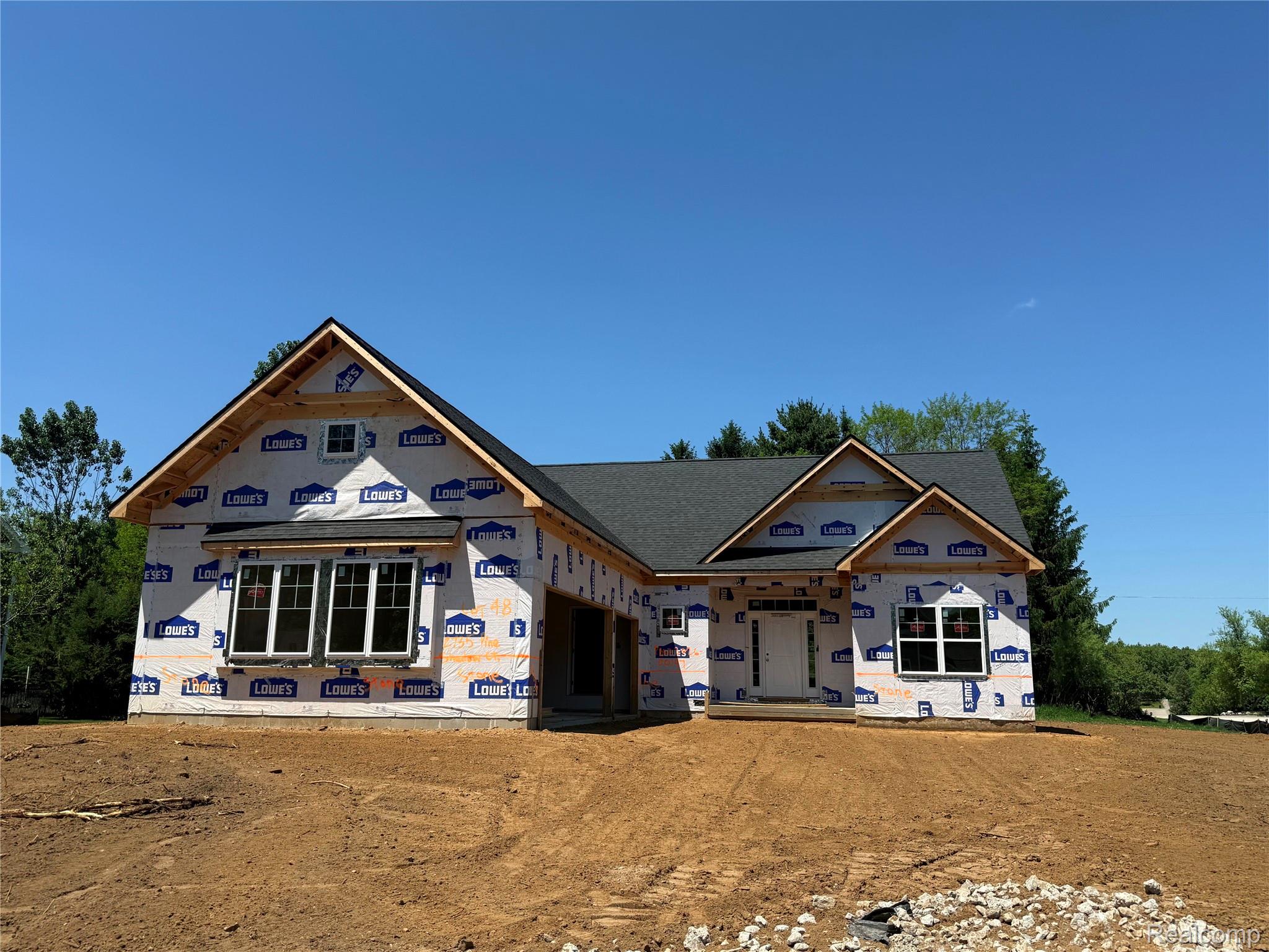 2735, Pine Shadow, Pinckney, Michigan, 48169