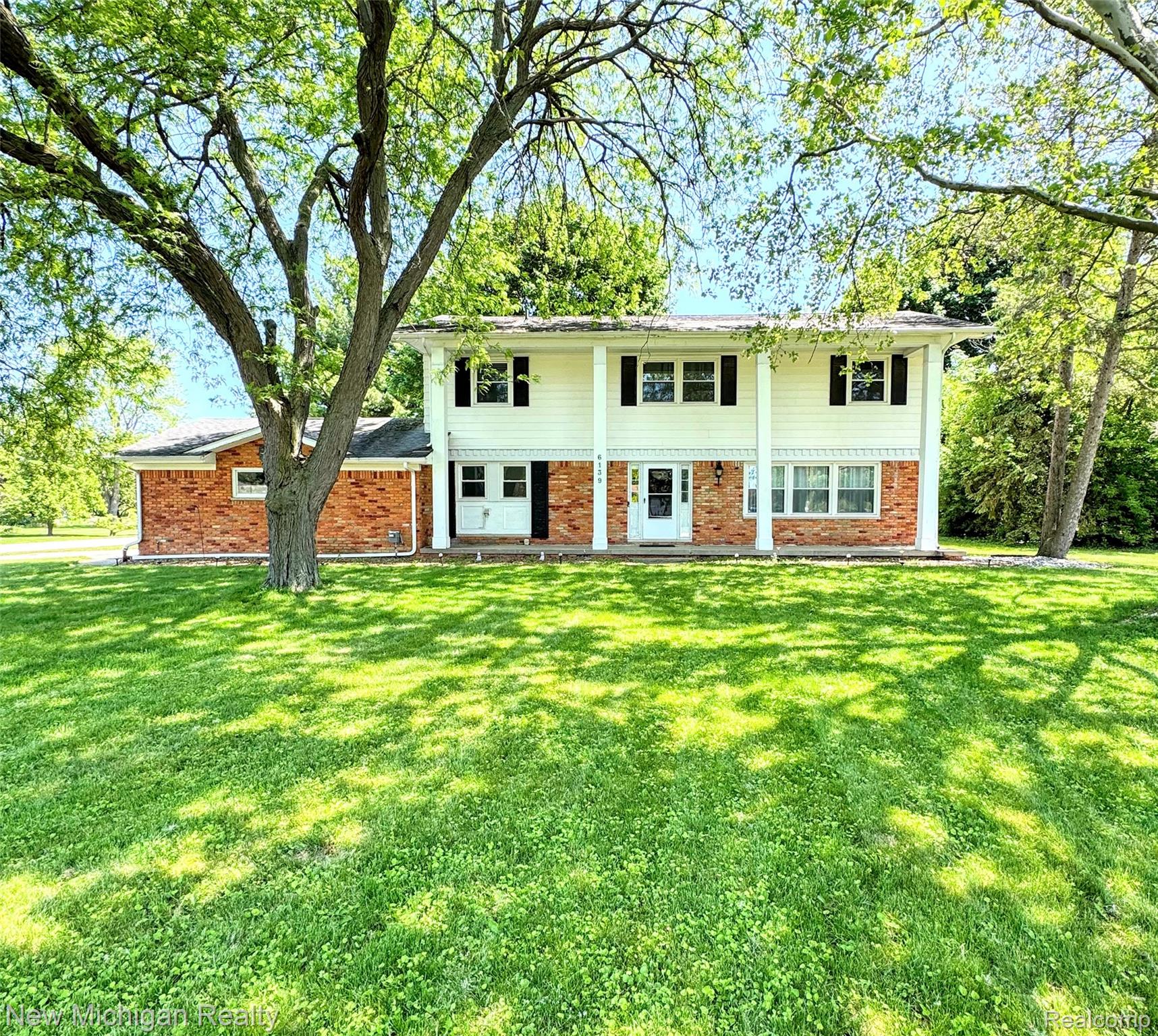 6139, Pebbleshire, Grand Blanc, Michigan, 48439