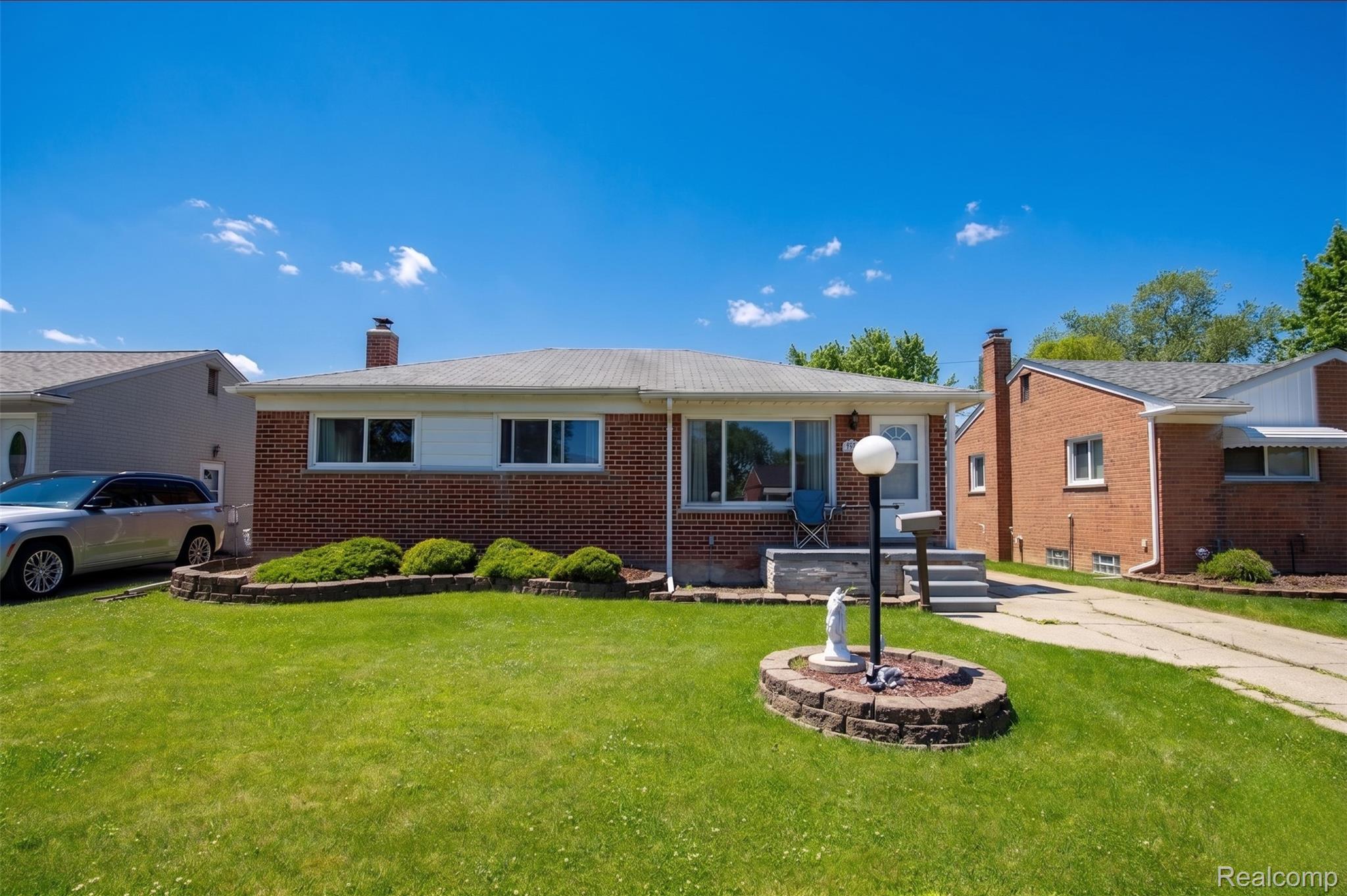 529, Cardwell, Garden City, Michigan, 48135