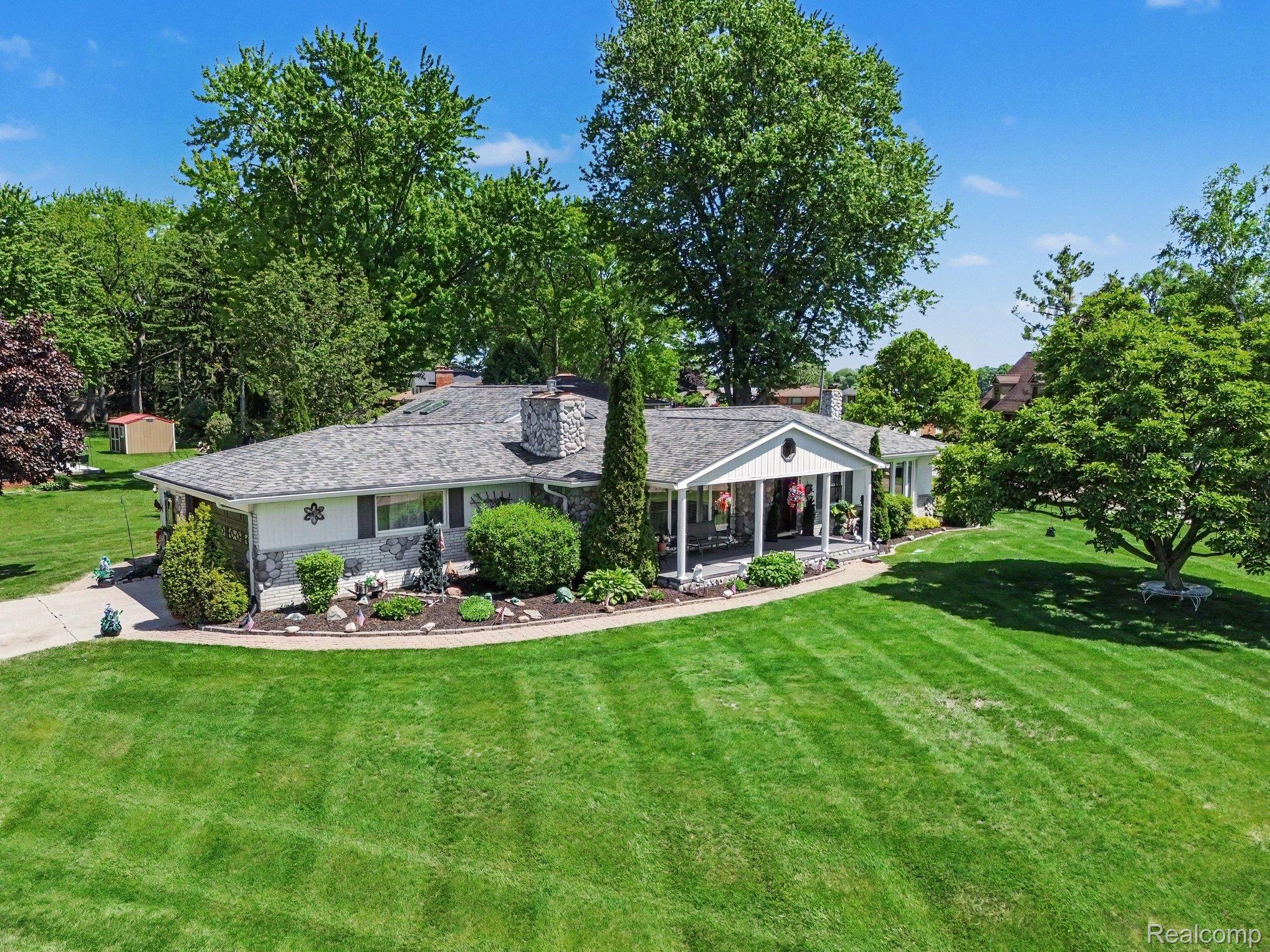 3124, Saint Jude, Waterford, Michigan, 48329