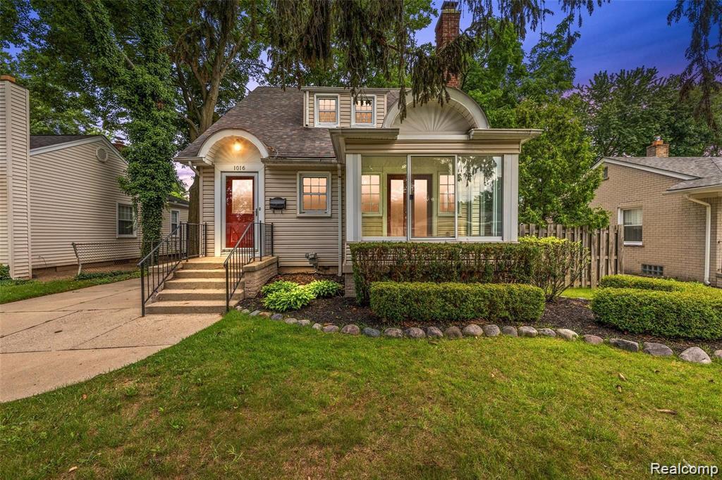 1016, Greenleaf, Royal Oak, Michigan, 48067