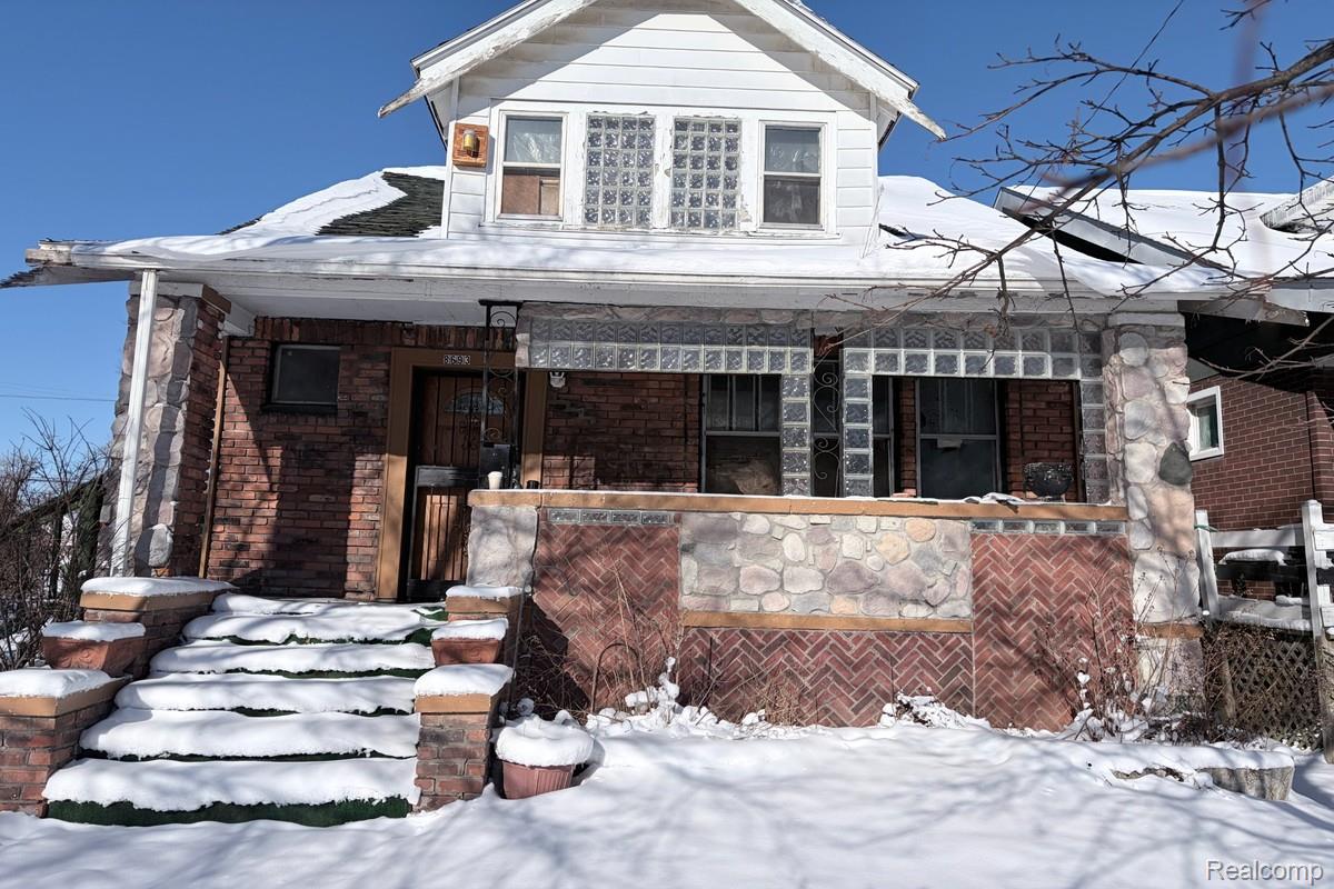 8693, Woodlawn, Detroit, Michigan, 48213