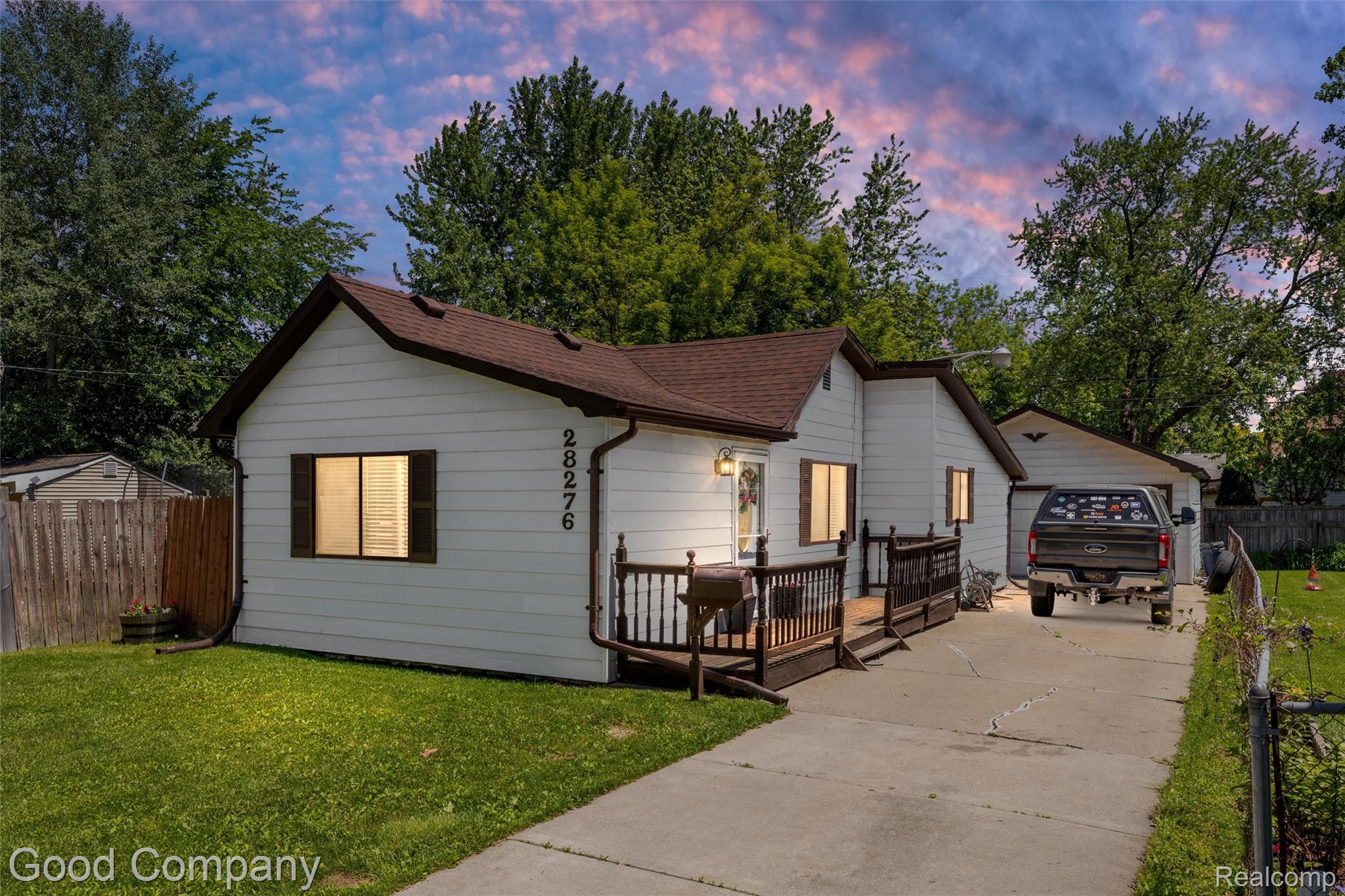 28276, Ginley, Roseville, Michigan, 48066