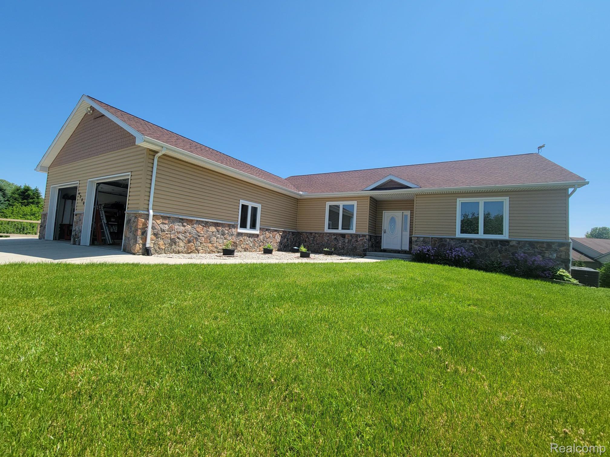 4266, McCandlish, Grand Blanc, Michigan, 48439