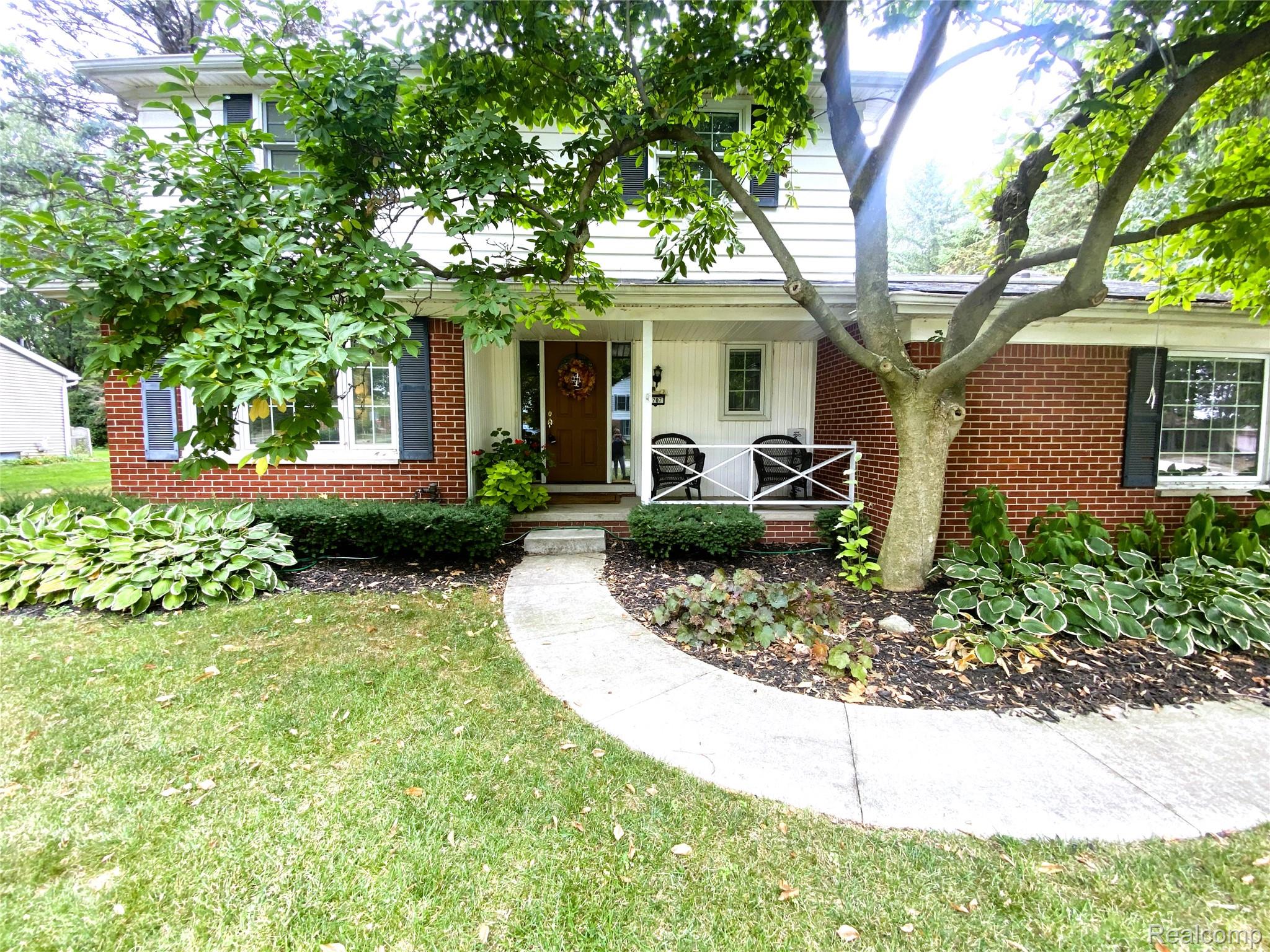 1707, Fox River, Bloomfield Hills, Michigan, 48304