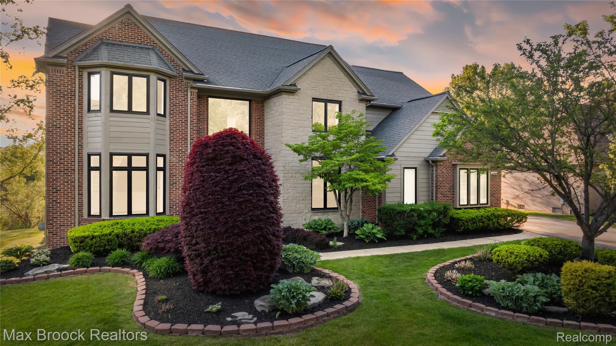 6664, Apple Blossom, West Bloomfield, Michigan, 48322