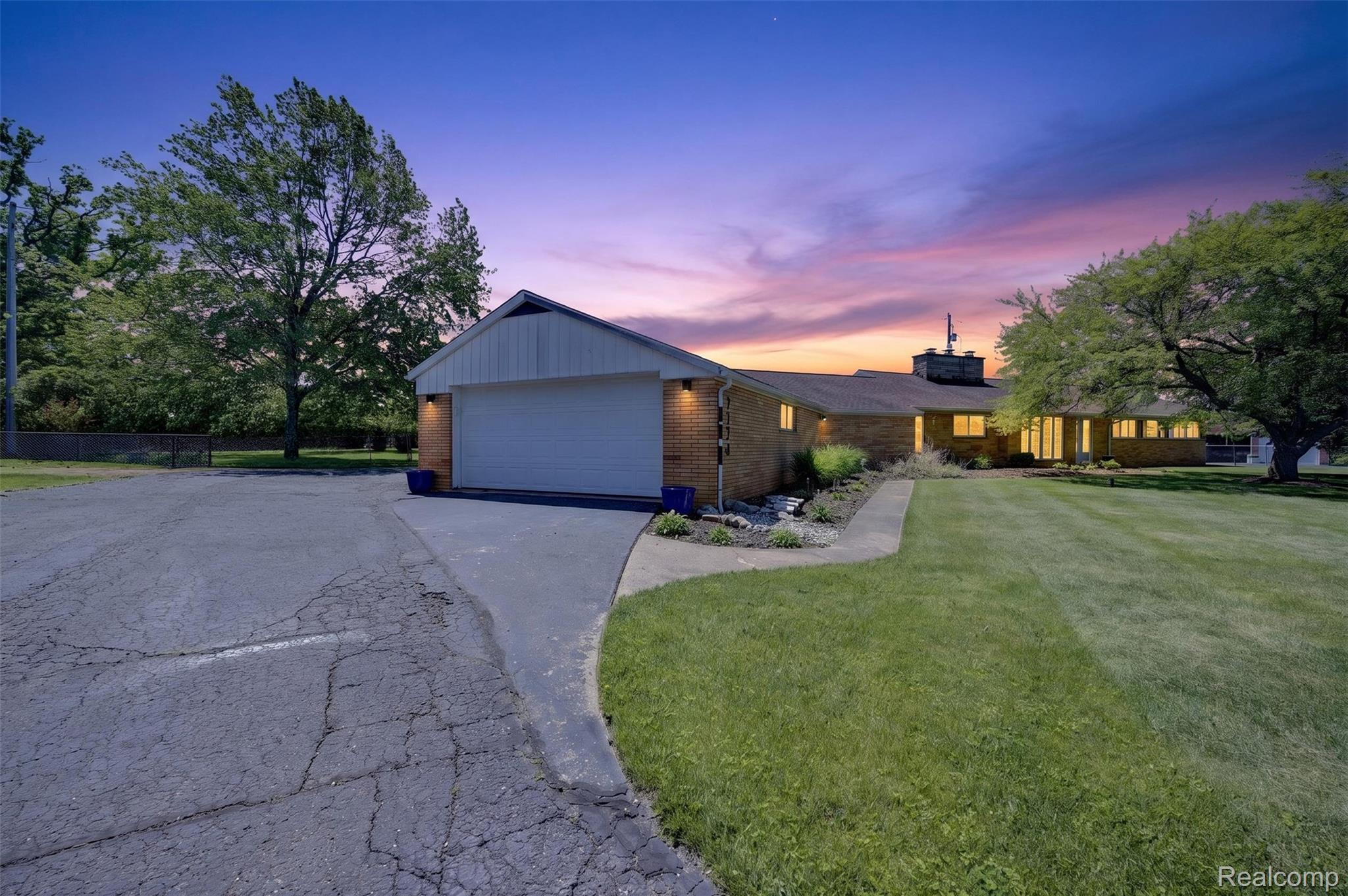 7174, Meadowvue, Grand Blanc, Michigan, 48439