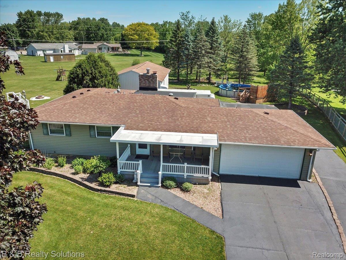 6229, Cold Spring, Grand Blanc, Michigan, 48439