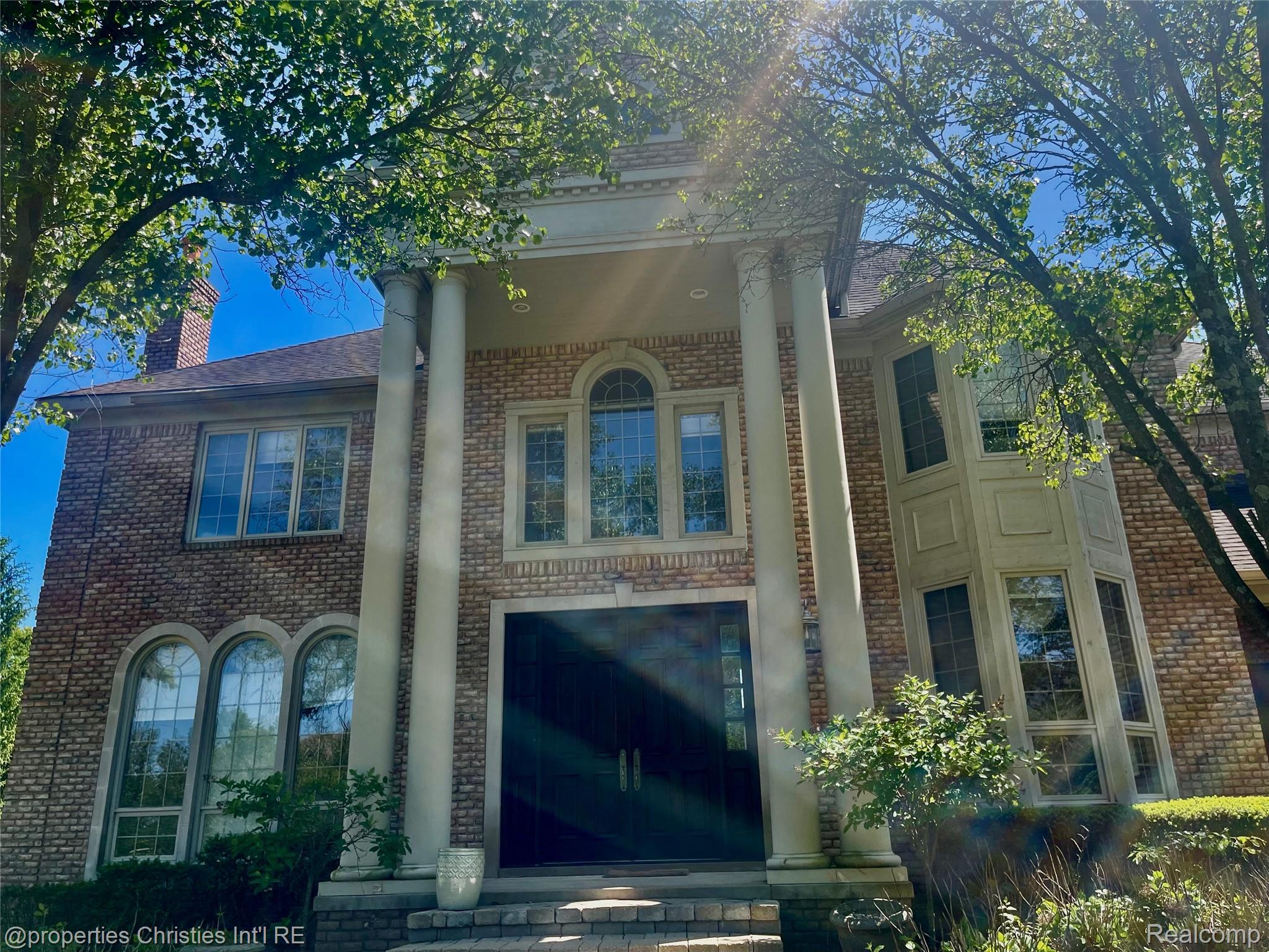 47515, Bellagio, Northville, Michigan, 48167