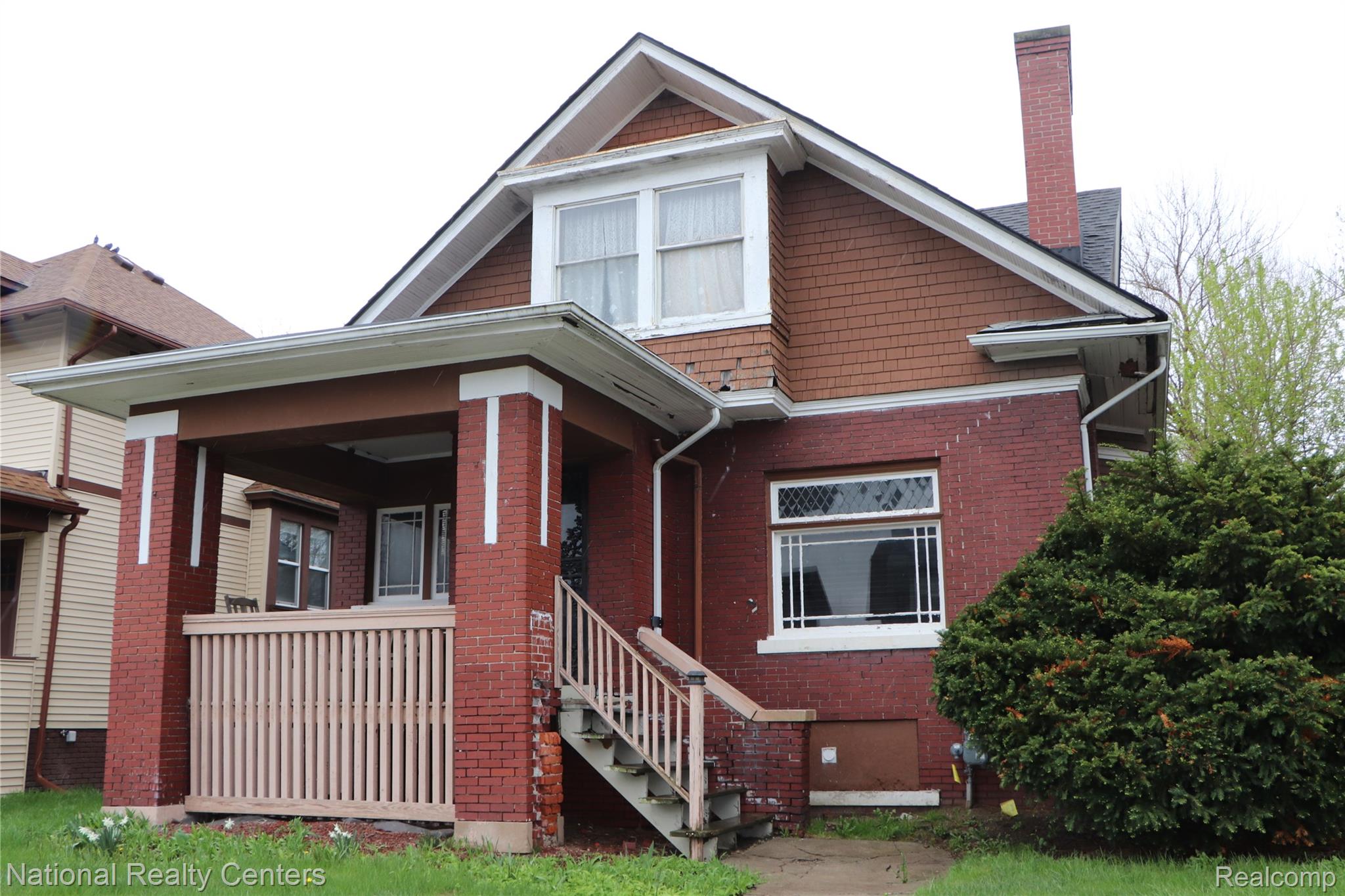 164, California, Highland Park, Michigan, 48203